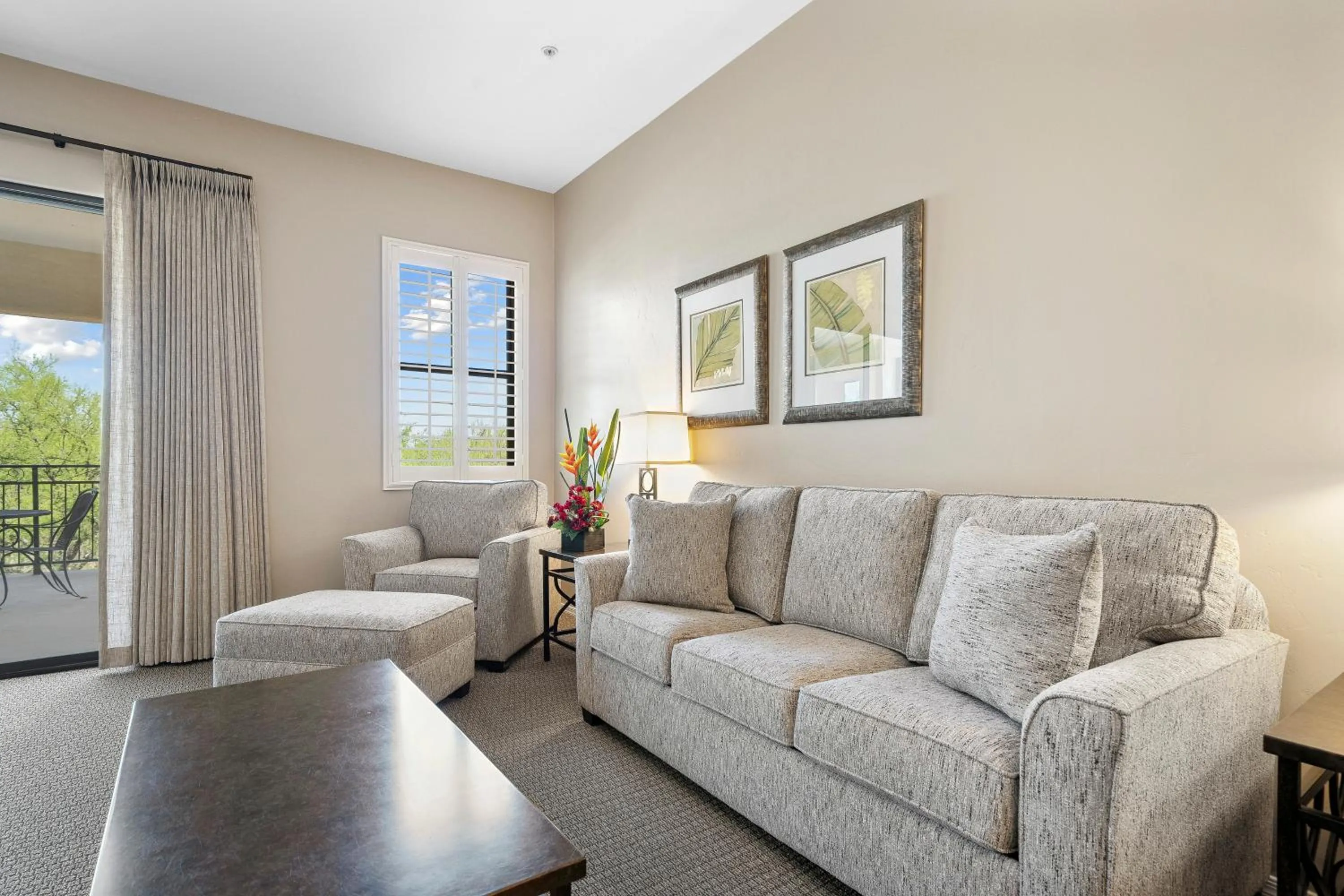 Living room in Canoa Ranch Golf Resort