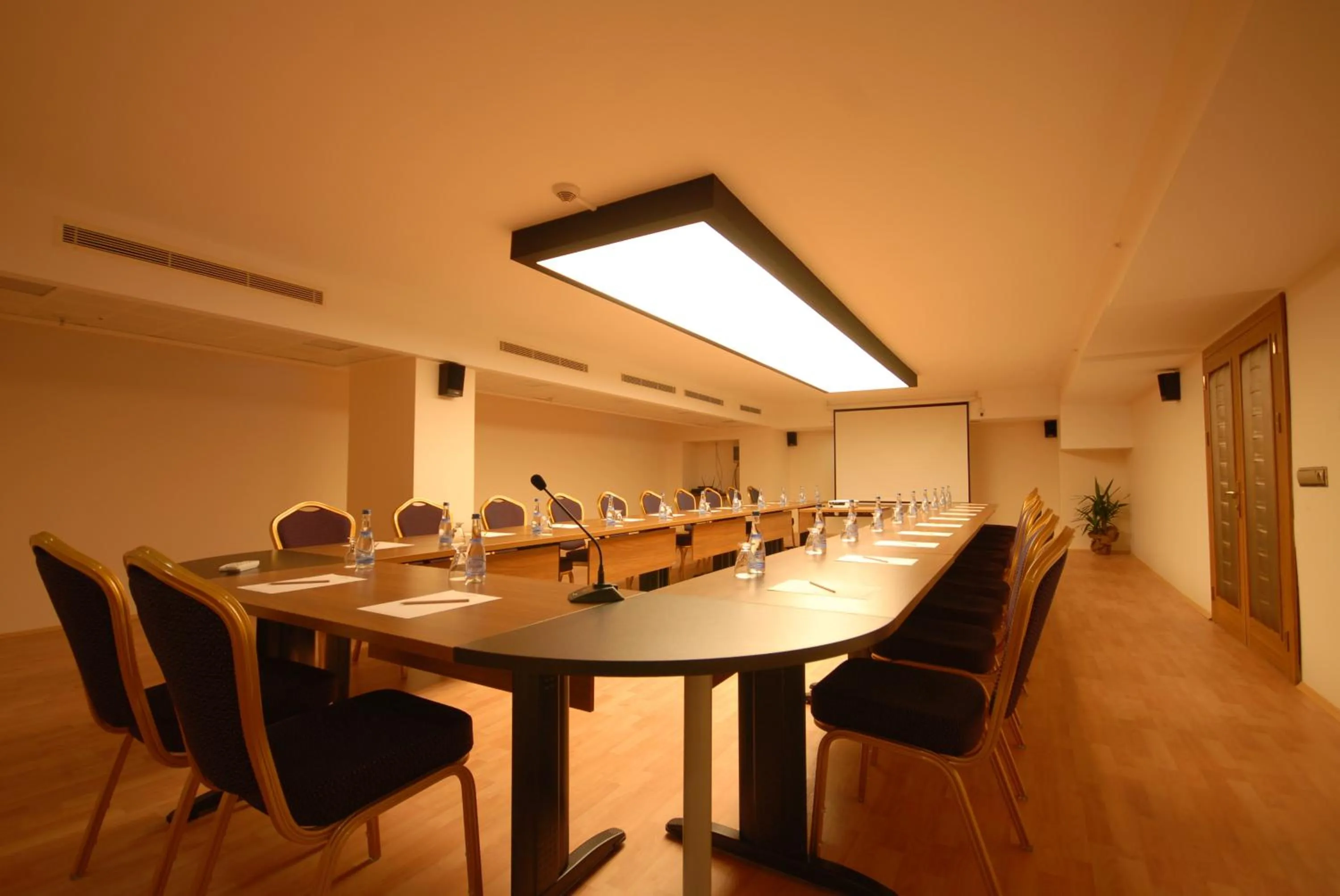 Business facilities in Imamoglu Pasa Butik Hotel