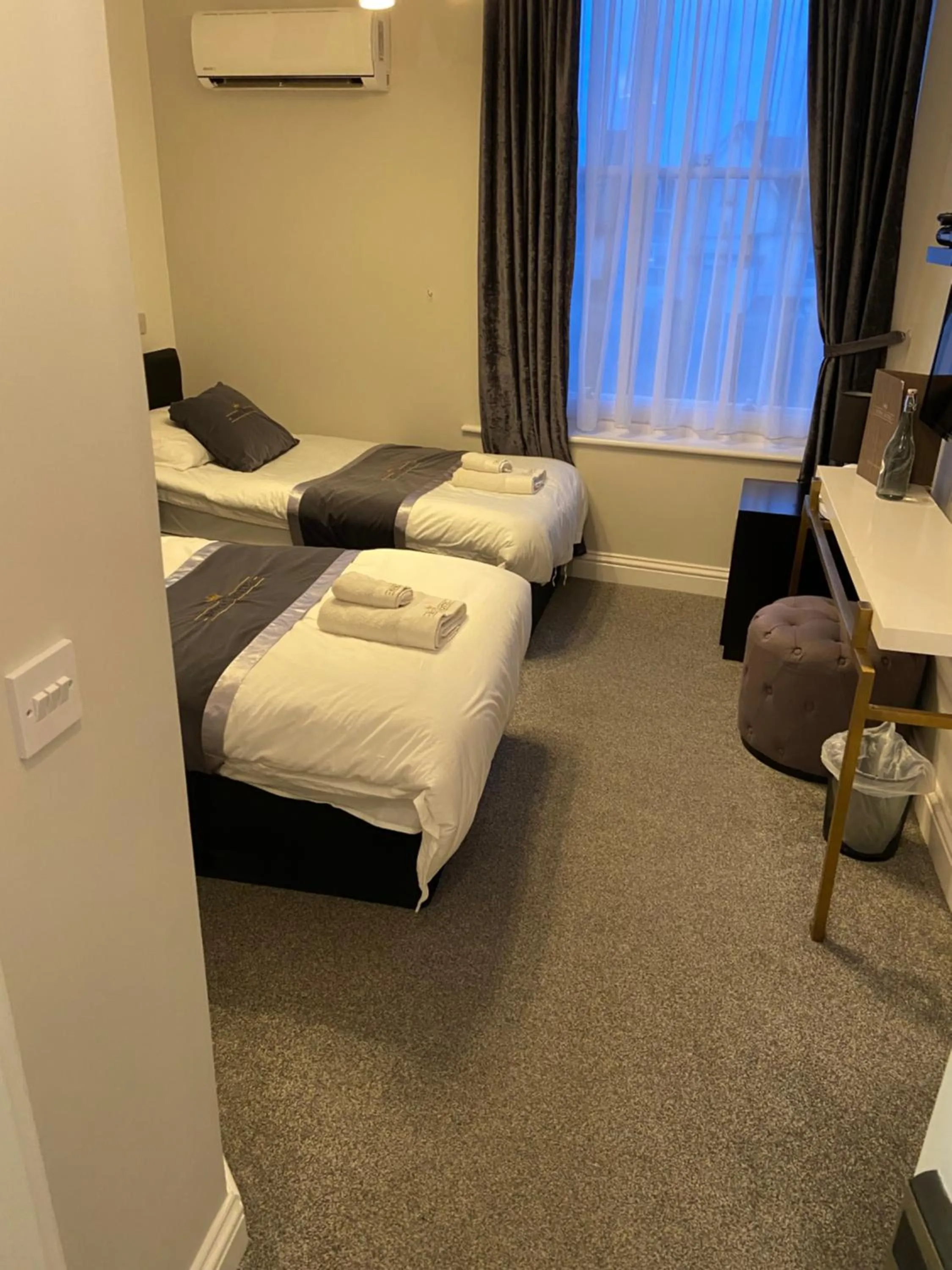 Bed in The Royal Hotel - Clacton On Sea