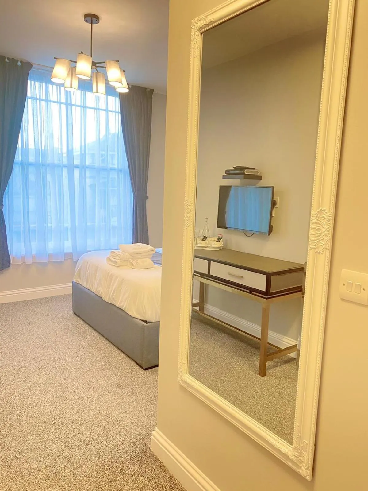 Bed in The Royal Hotel - Clacton On Sea