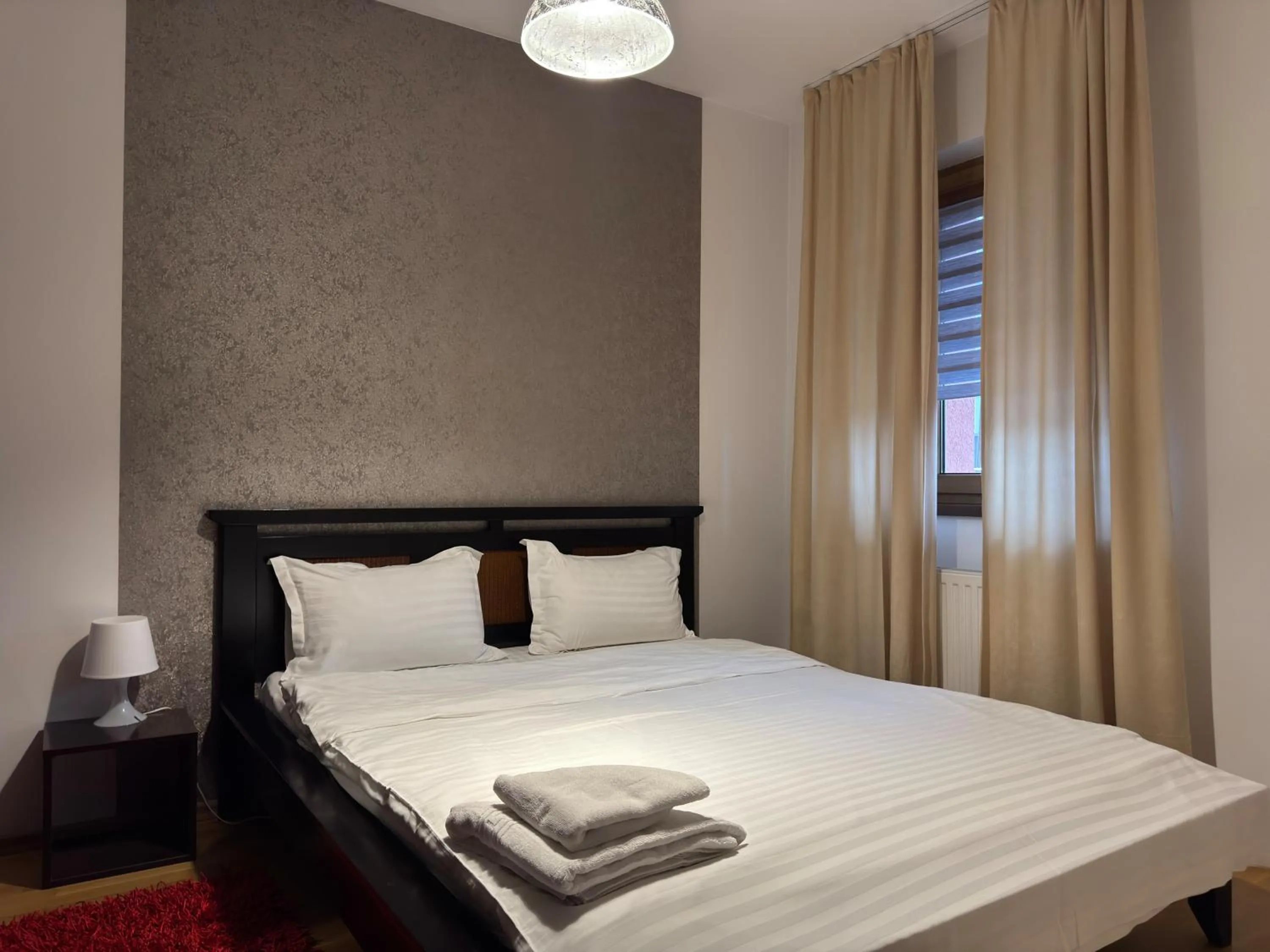 Bedroom, Bed in Monte Carlo Palace Suites