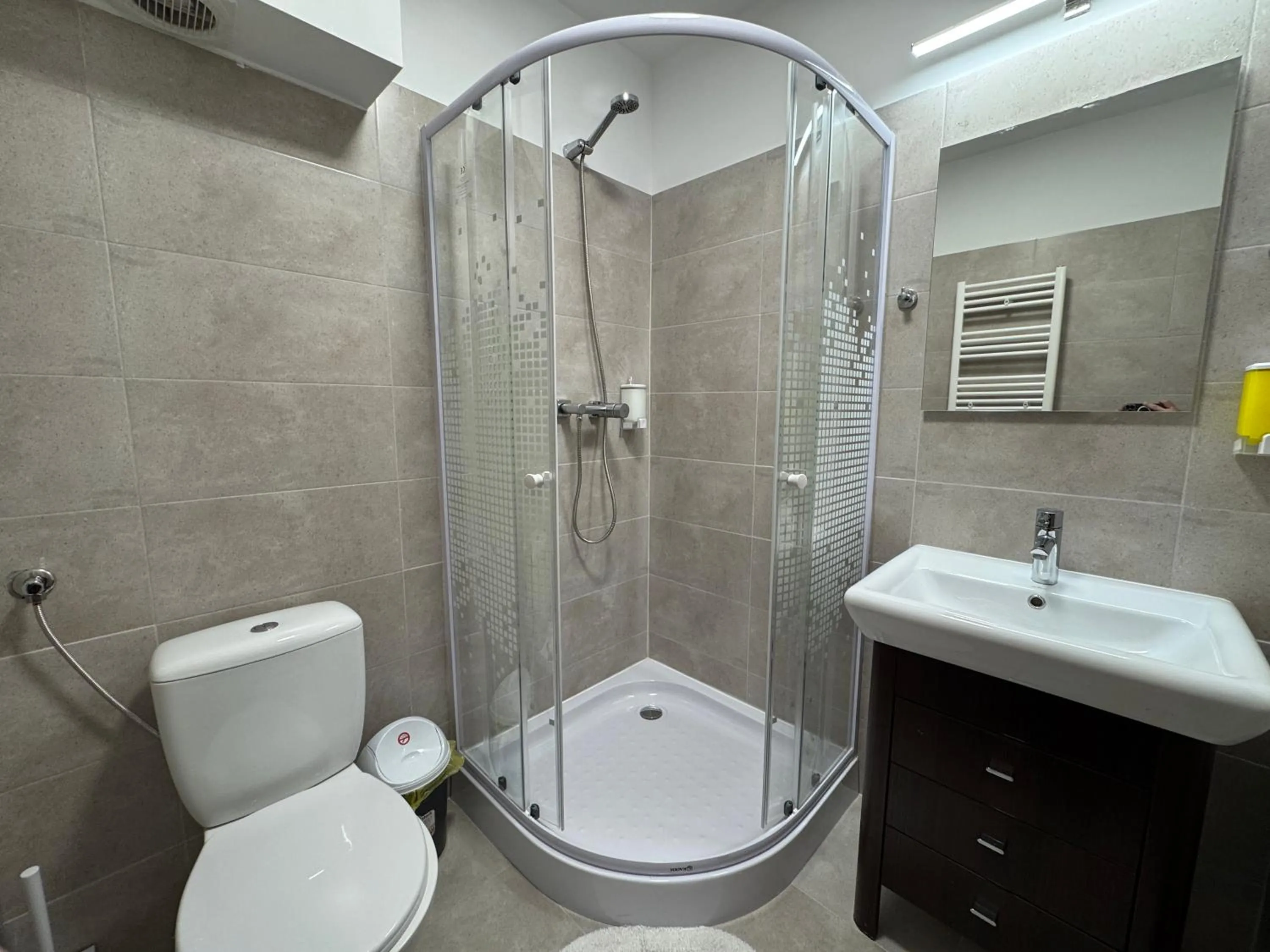 Bathroom in Monte Carlo Palace Suites