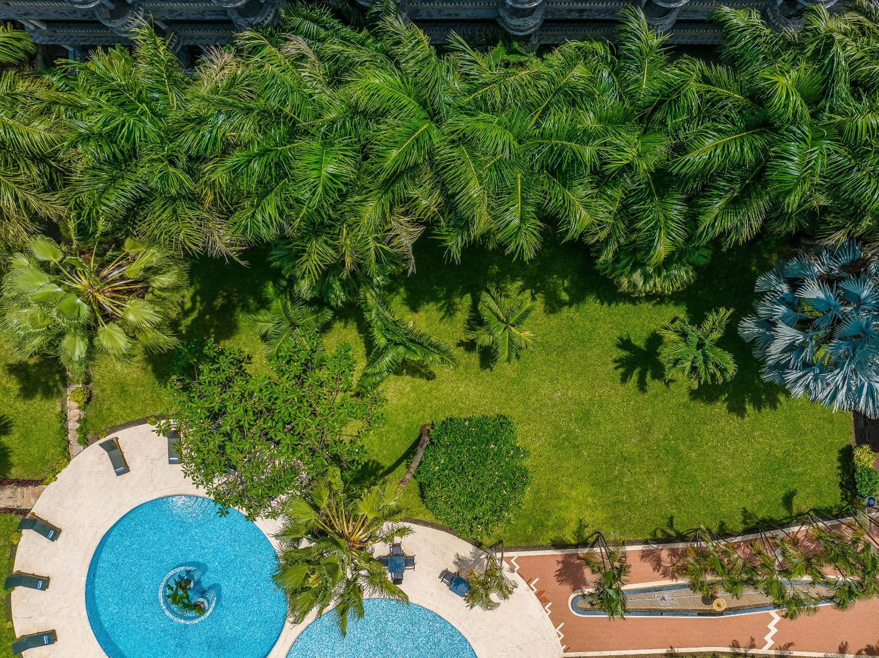 Garden in Delta Hotels by Marriott Dar es Salaam