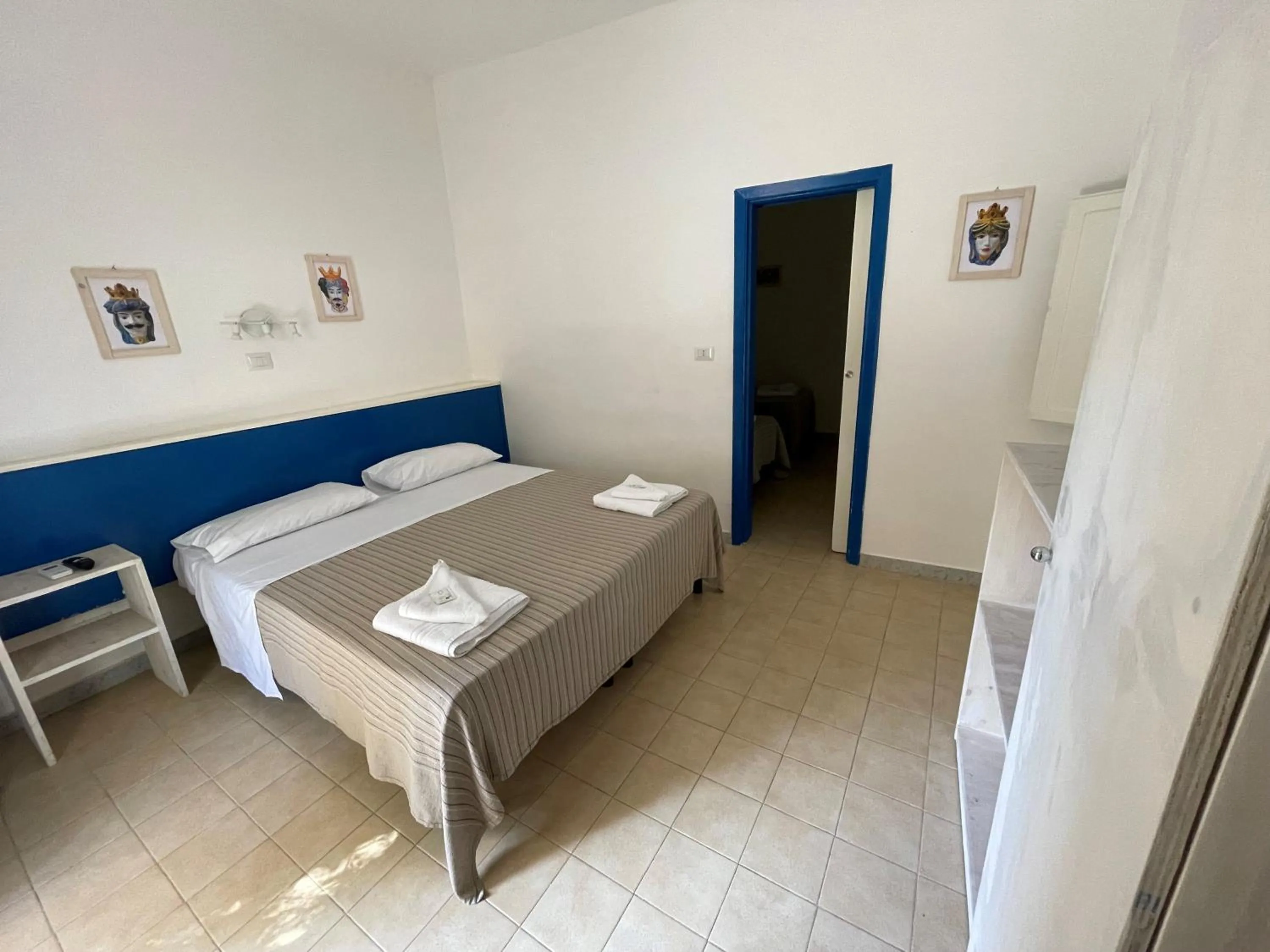 Bed in Villaggio Turistico Europeo