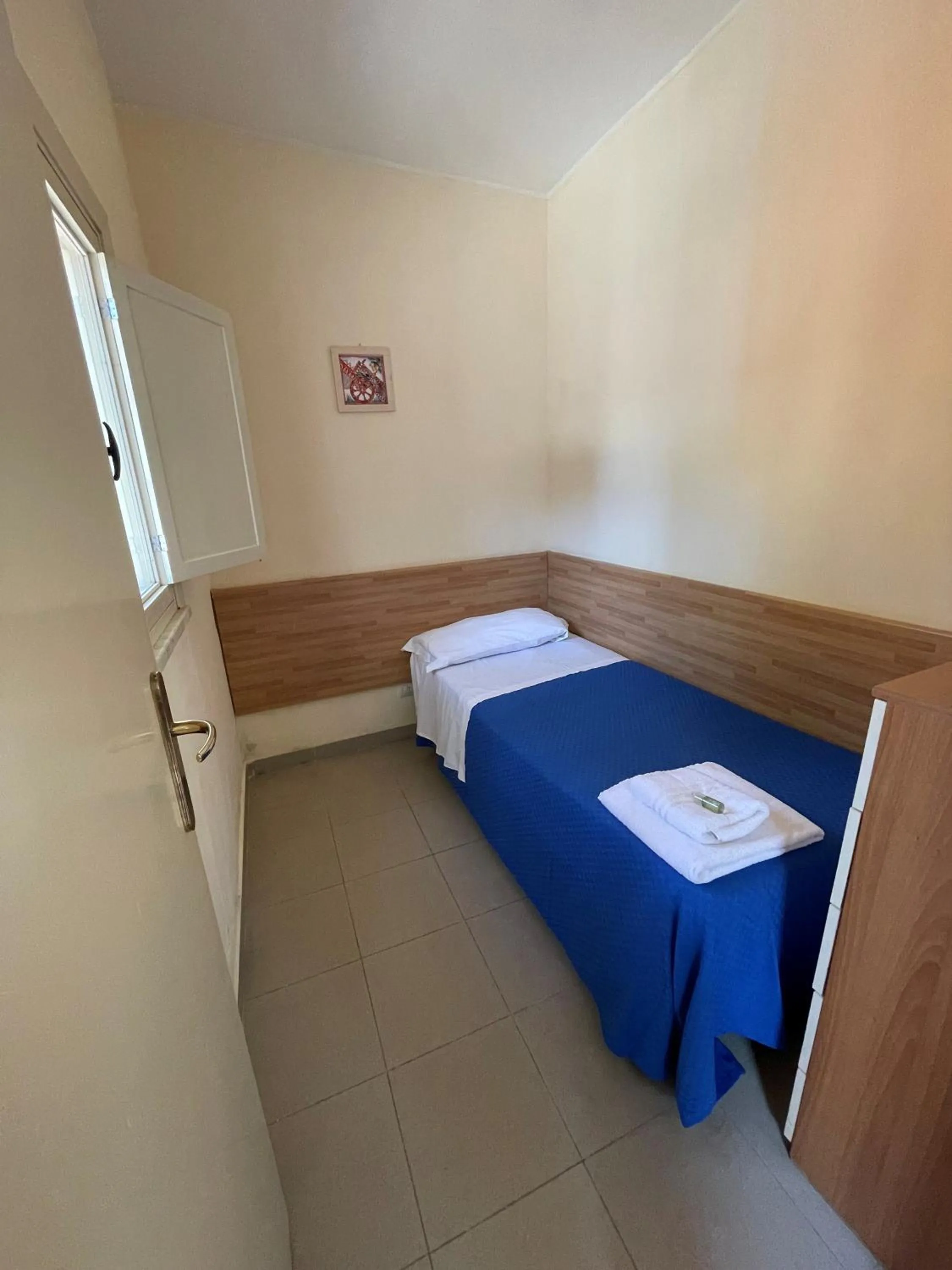 Bed in Villaggio Turistico Europeo