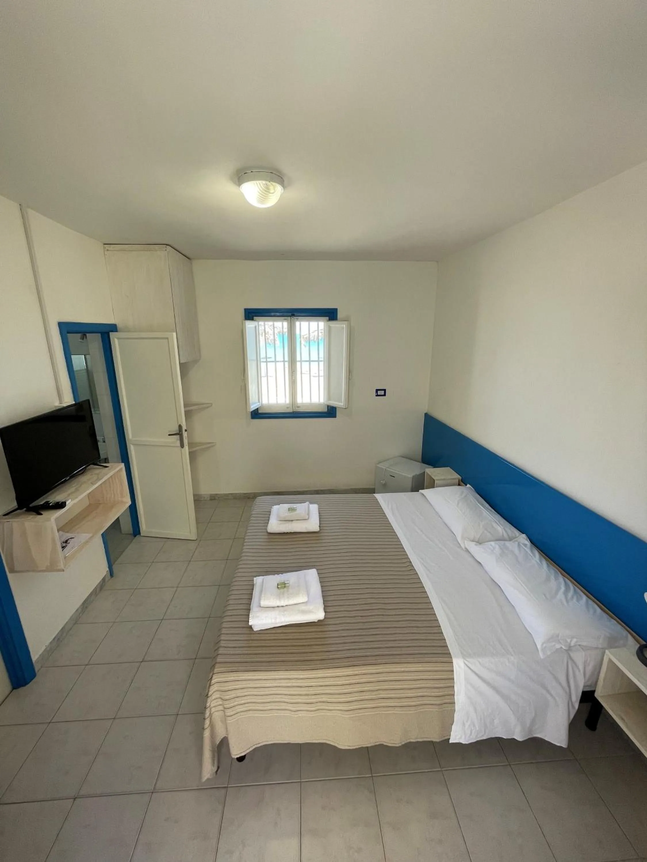 Bed in Villaggio Turistico Europeo