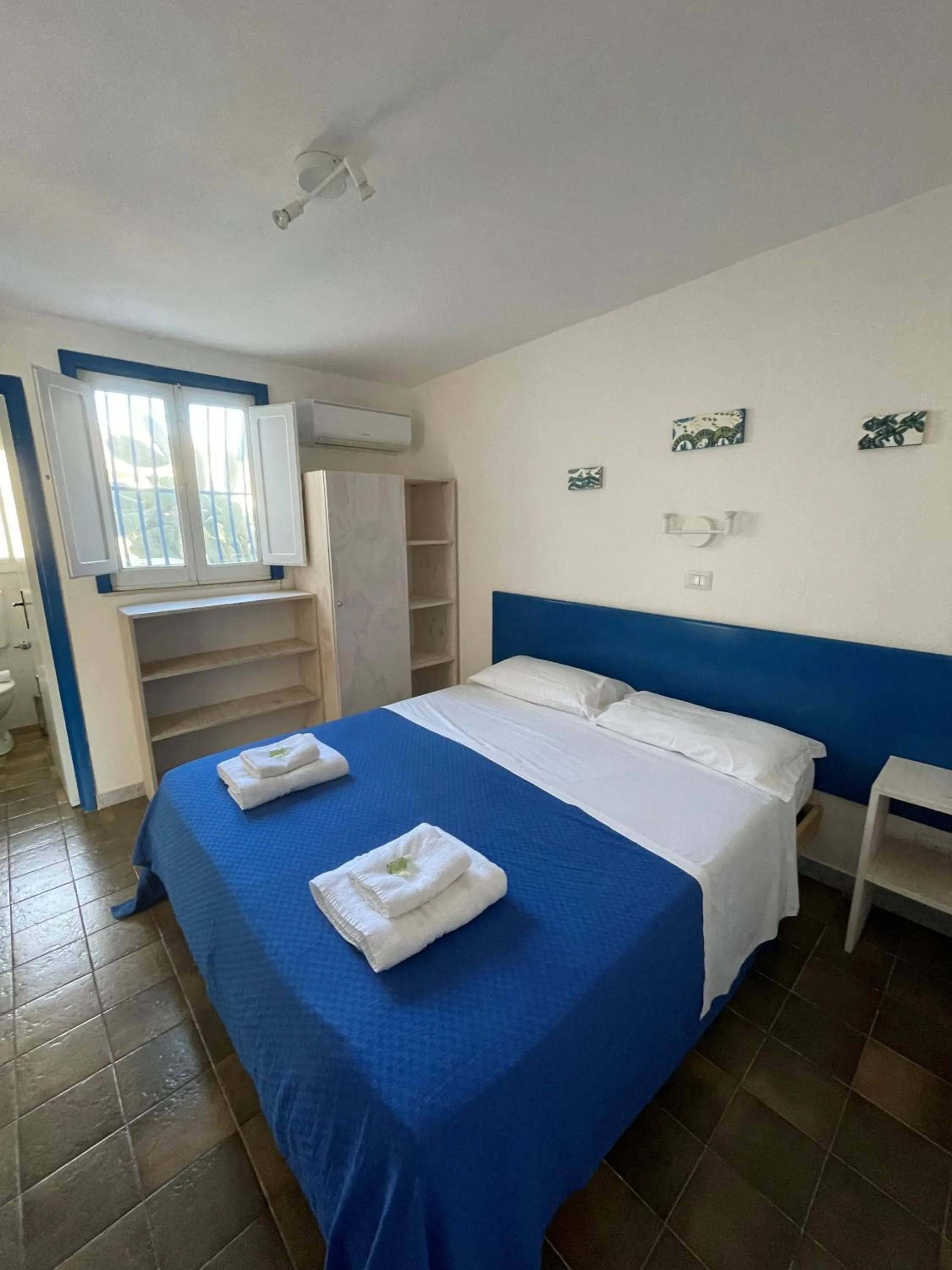 Bed in Villaggio Turistico Europeo