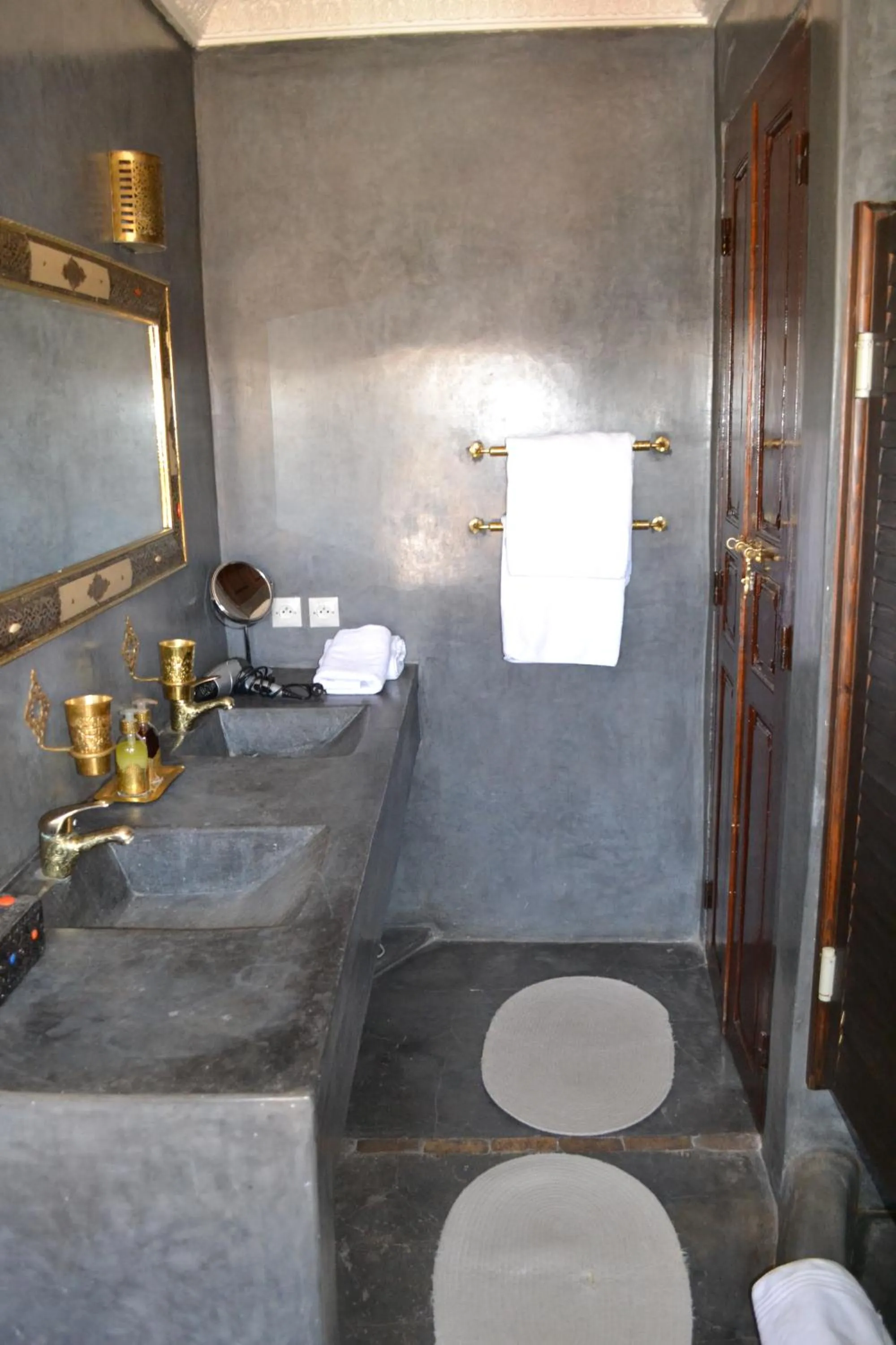 Bathroom in Riad Bayti
