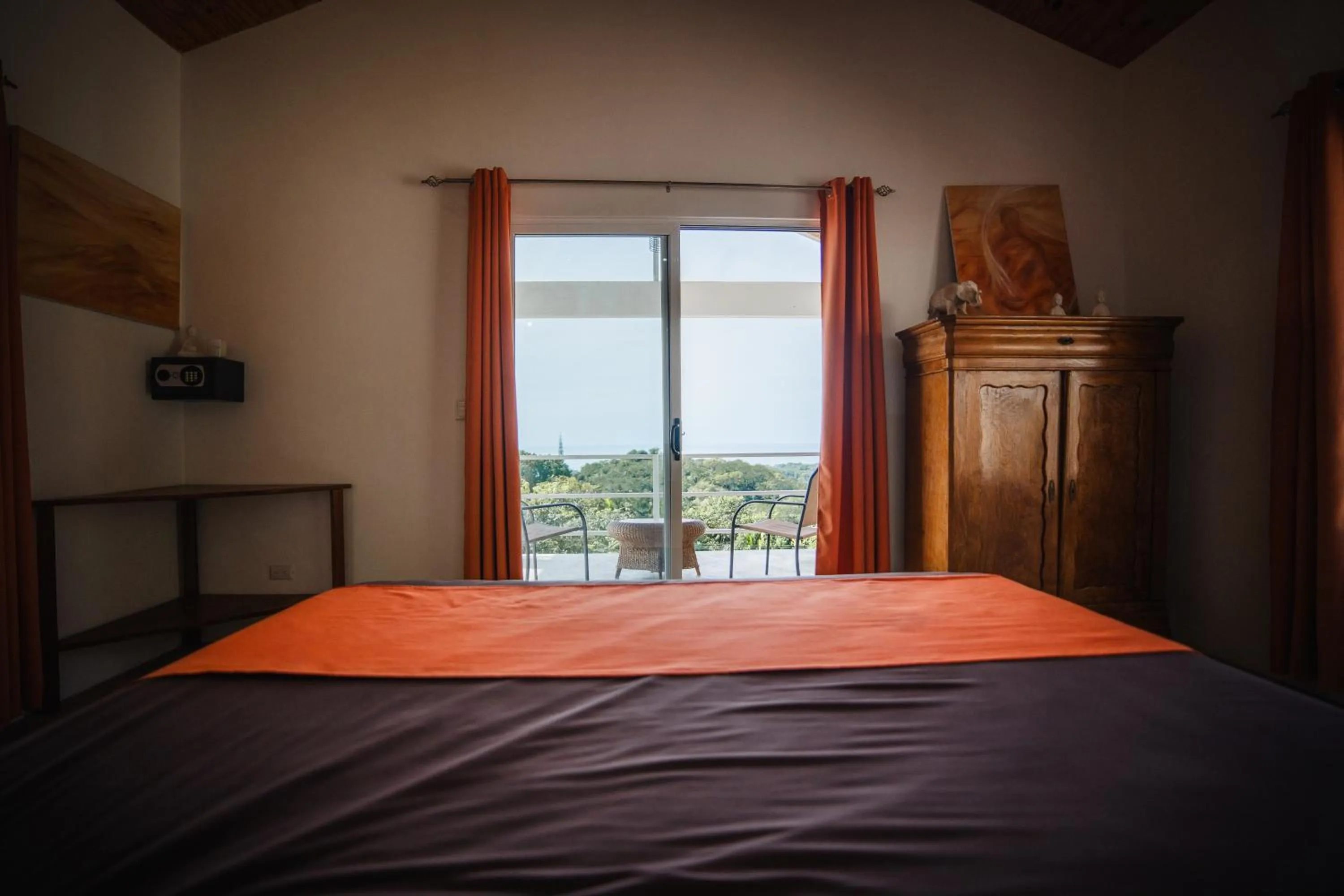 Bed in Lodge Las Estrellas de Samara - Ocean View