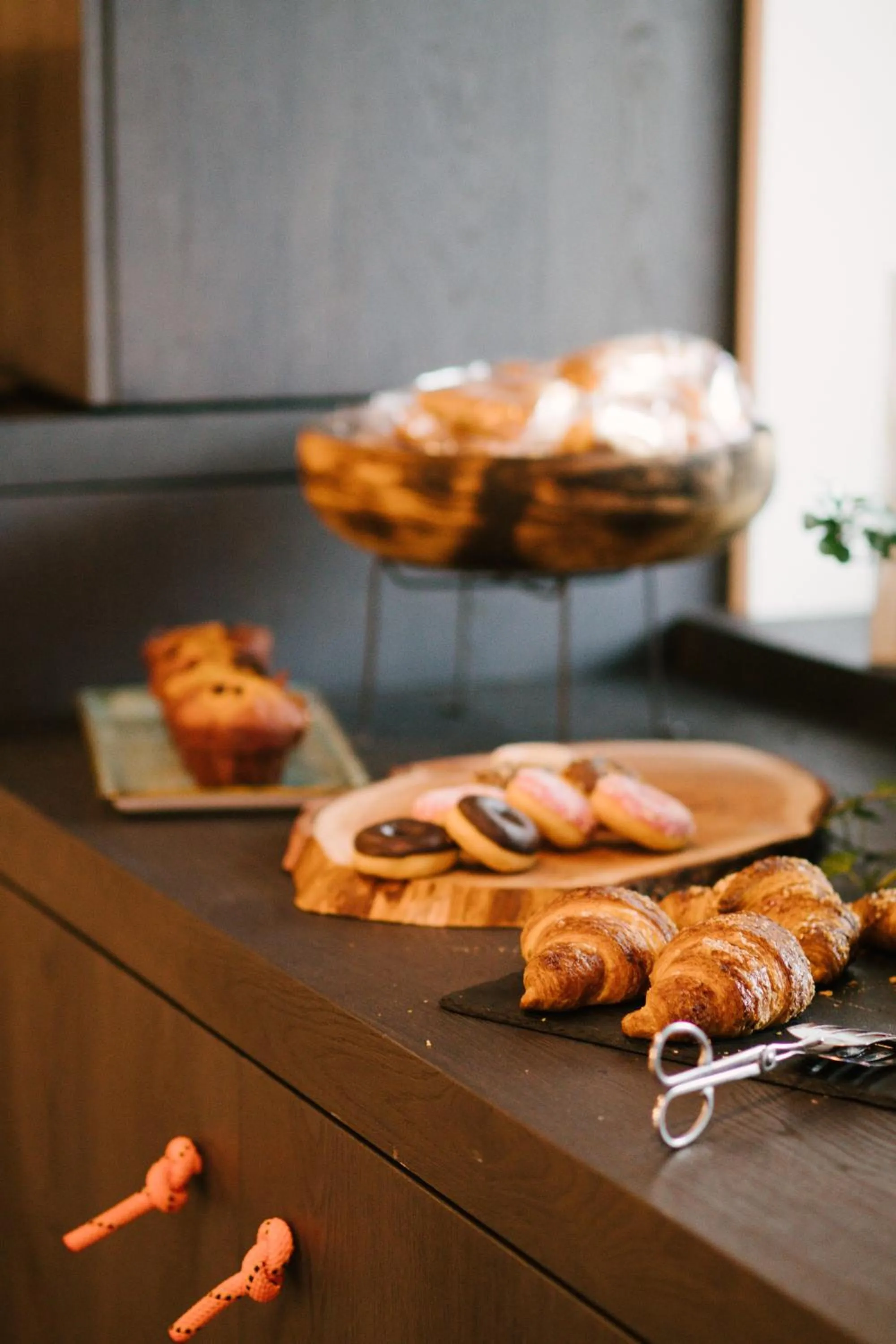 Breakfast in Hotel Wochtla Buam Aktivhotel am Kronplatz mit Sauna