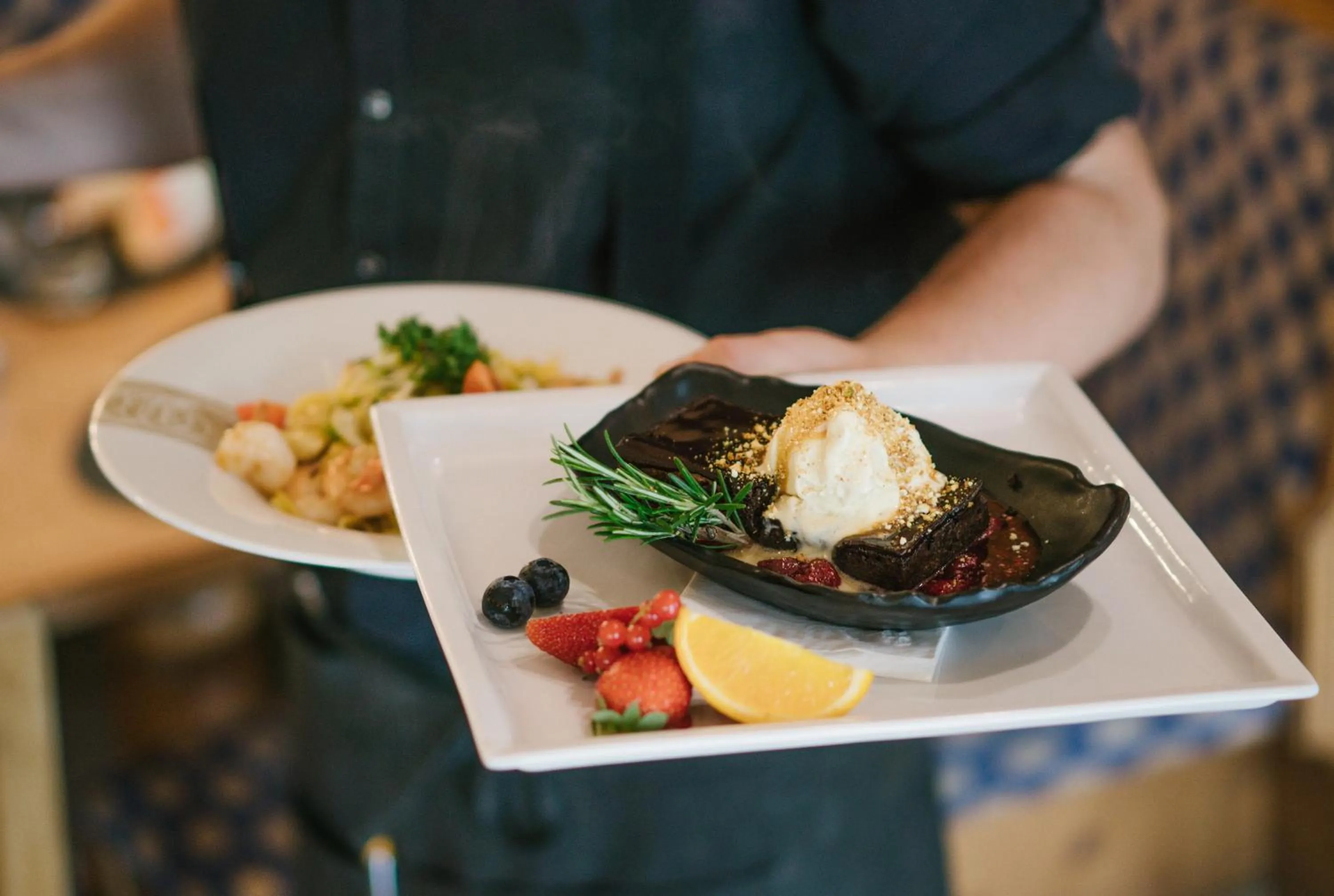 Restaurant/places to eat in Hotel Wochtla Buam Aktivhotel am Kronplatz mit Sauna