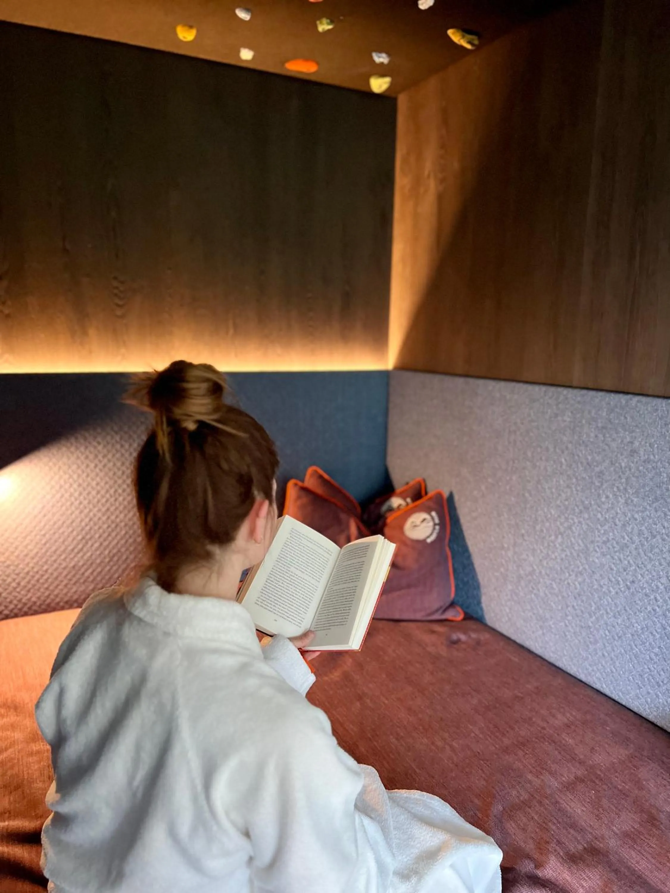 Spa and wellness centre/facilities, Bed in Hotel Wochtla Buam Aktivhotel am Kronplatz mit Sauna