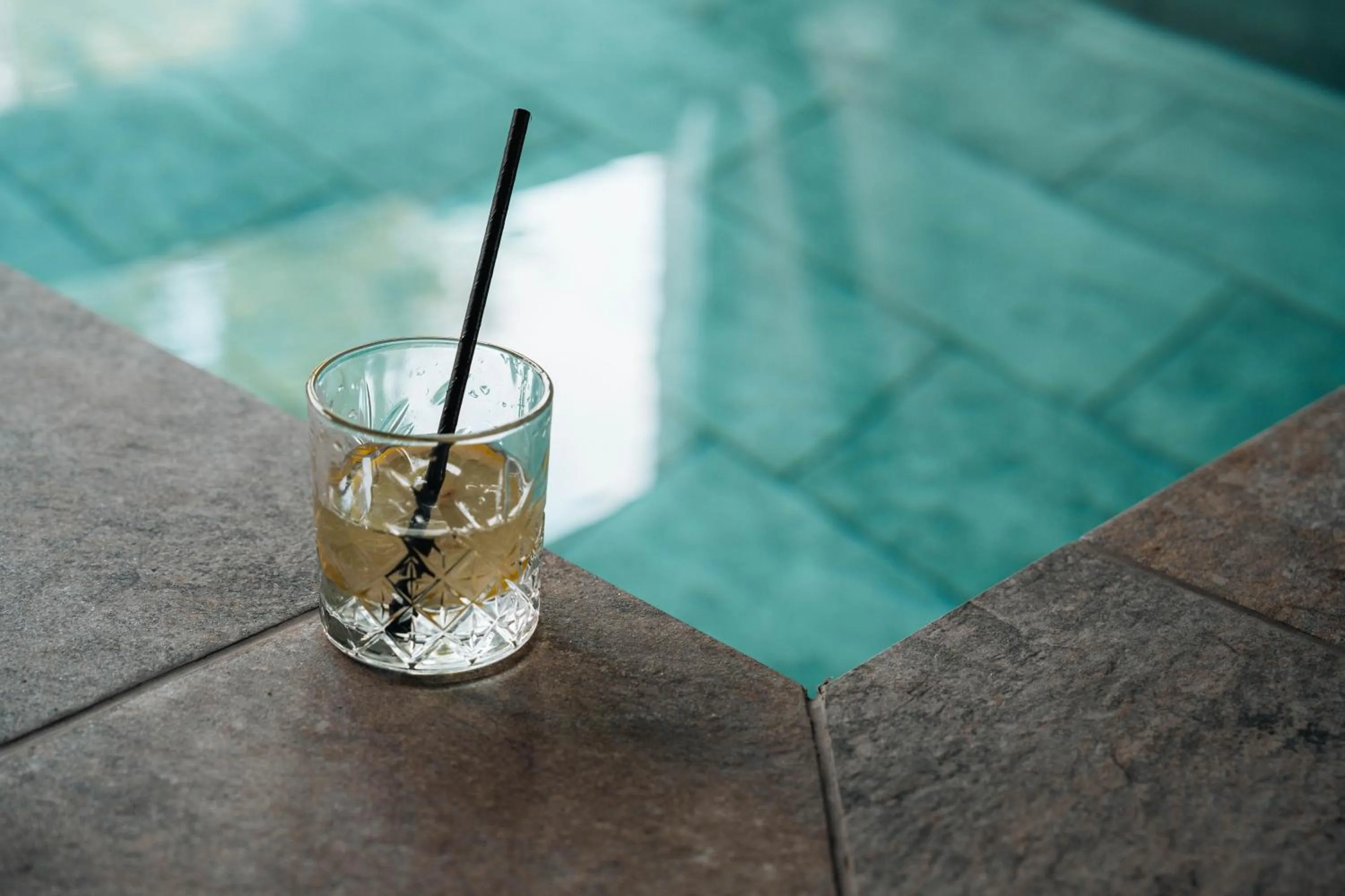 Swimming pool in Hotel Wochtla Buam Aktivhotel am Kronplatz mit Sauna