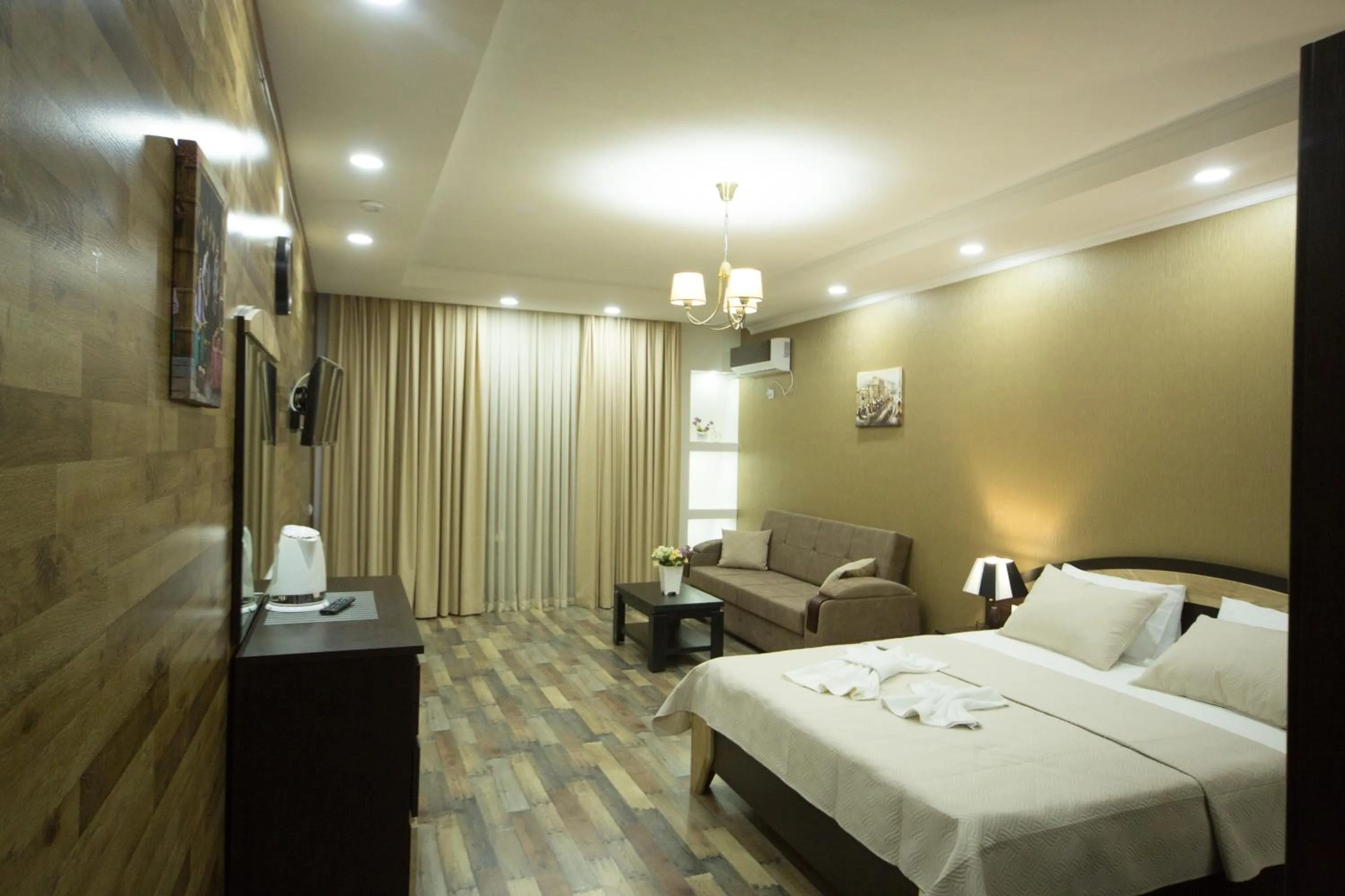 Bedroom, Bed in Hotel Dimasi