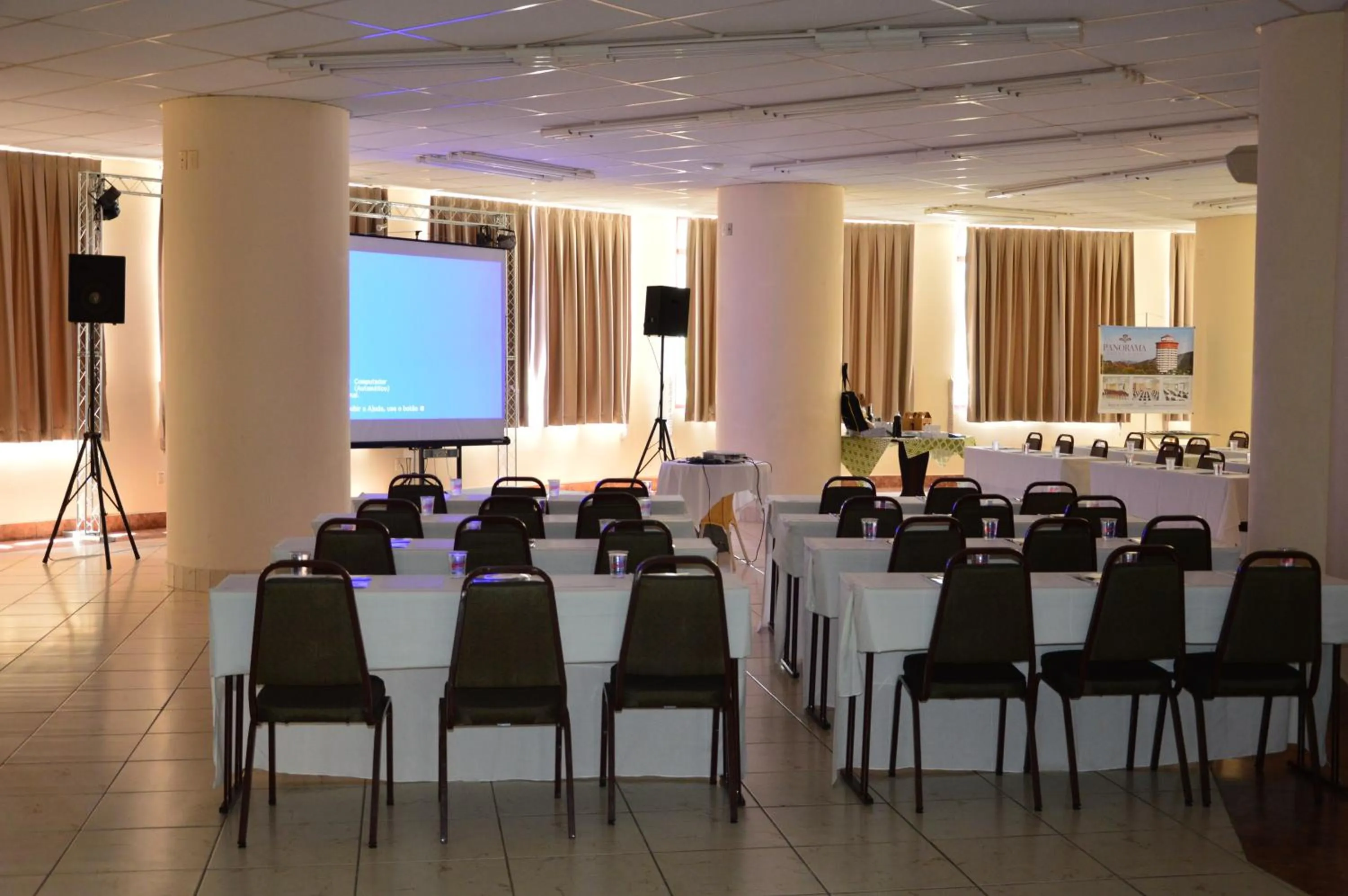 Meeting/conference room in Panorama Hotel & Spa