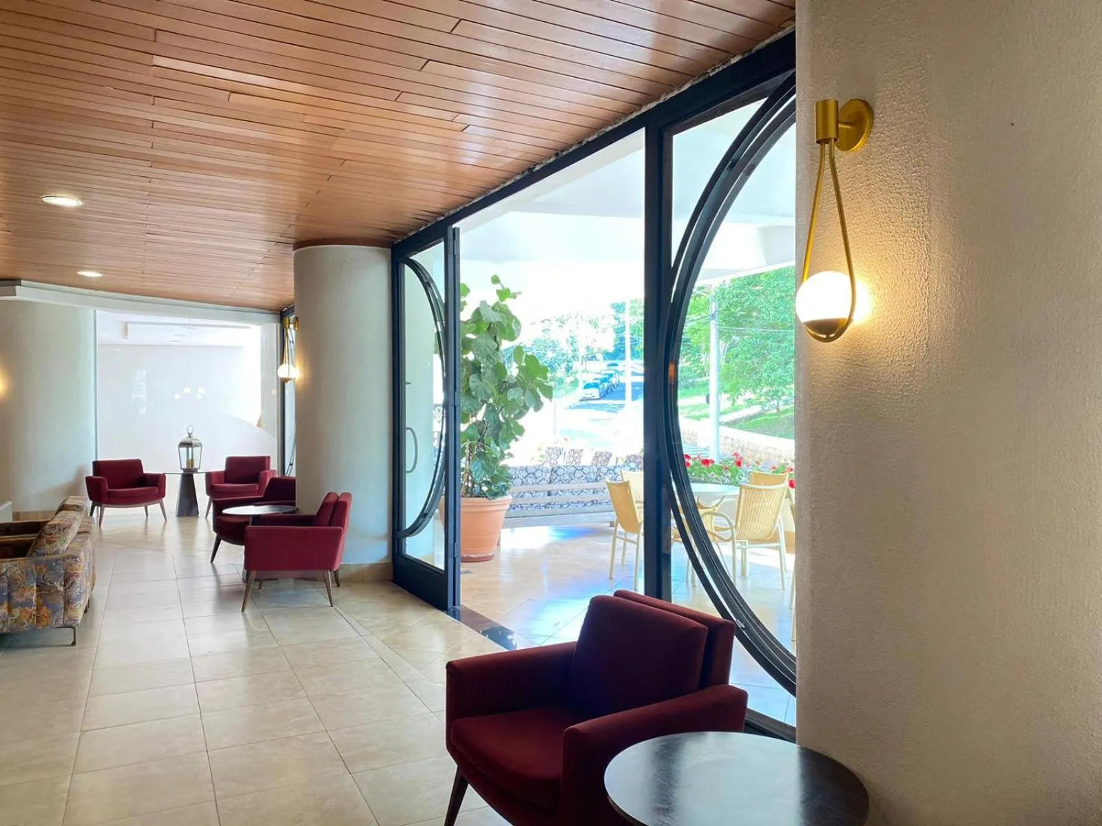 Seating area in Panorama Hotel & Spa