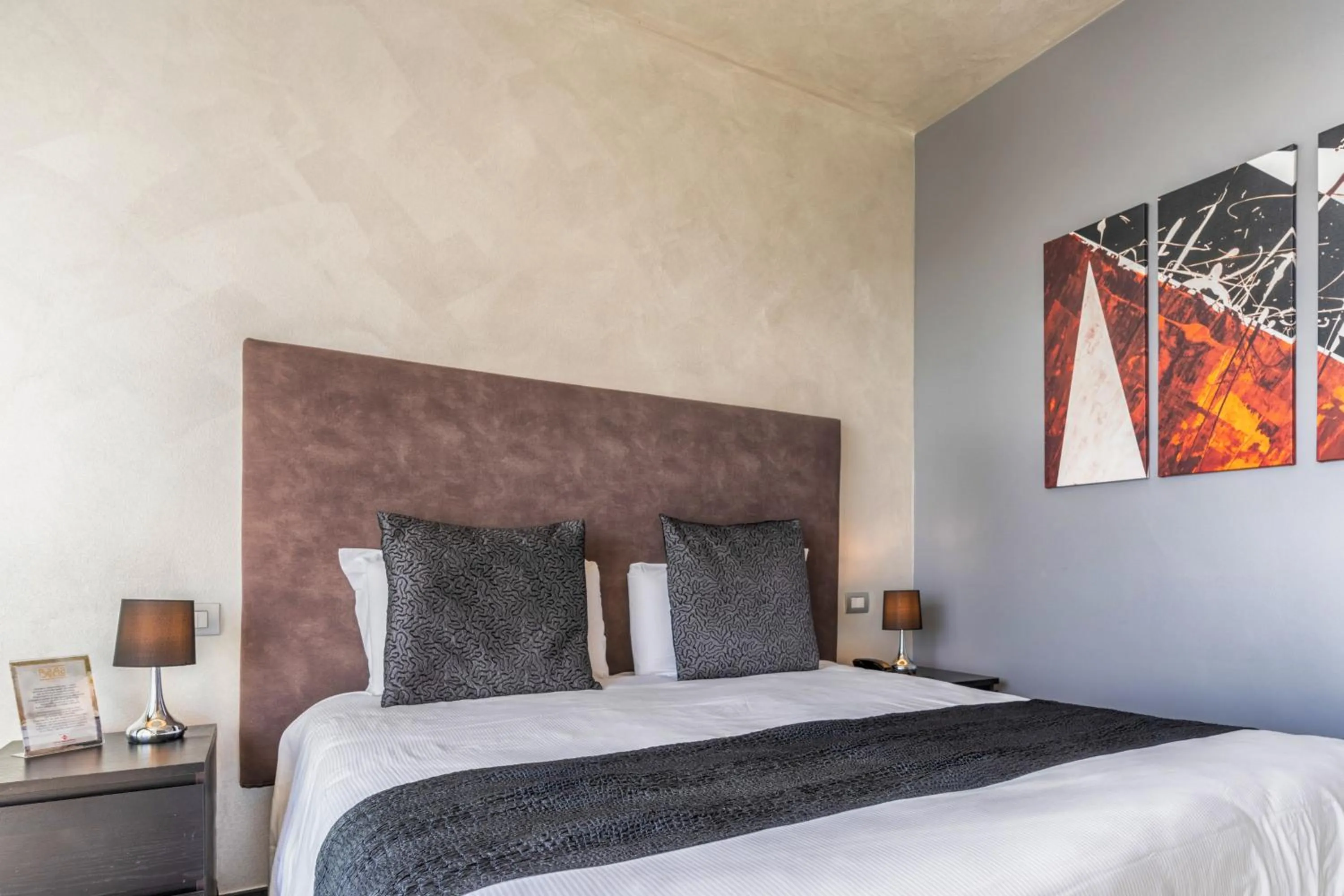 Bedroom, Bed in Baba Residences