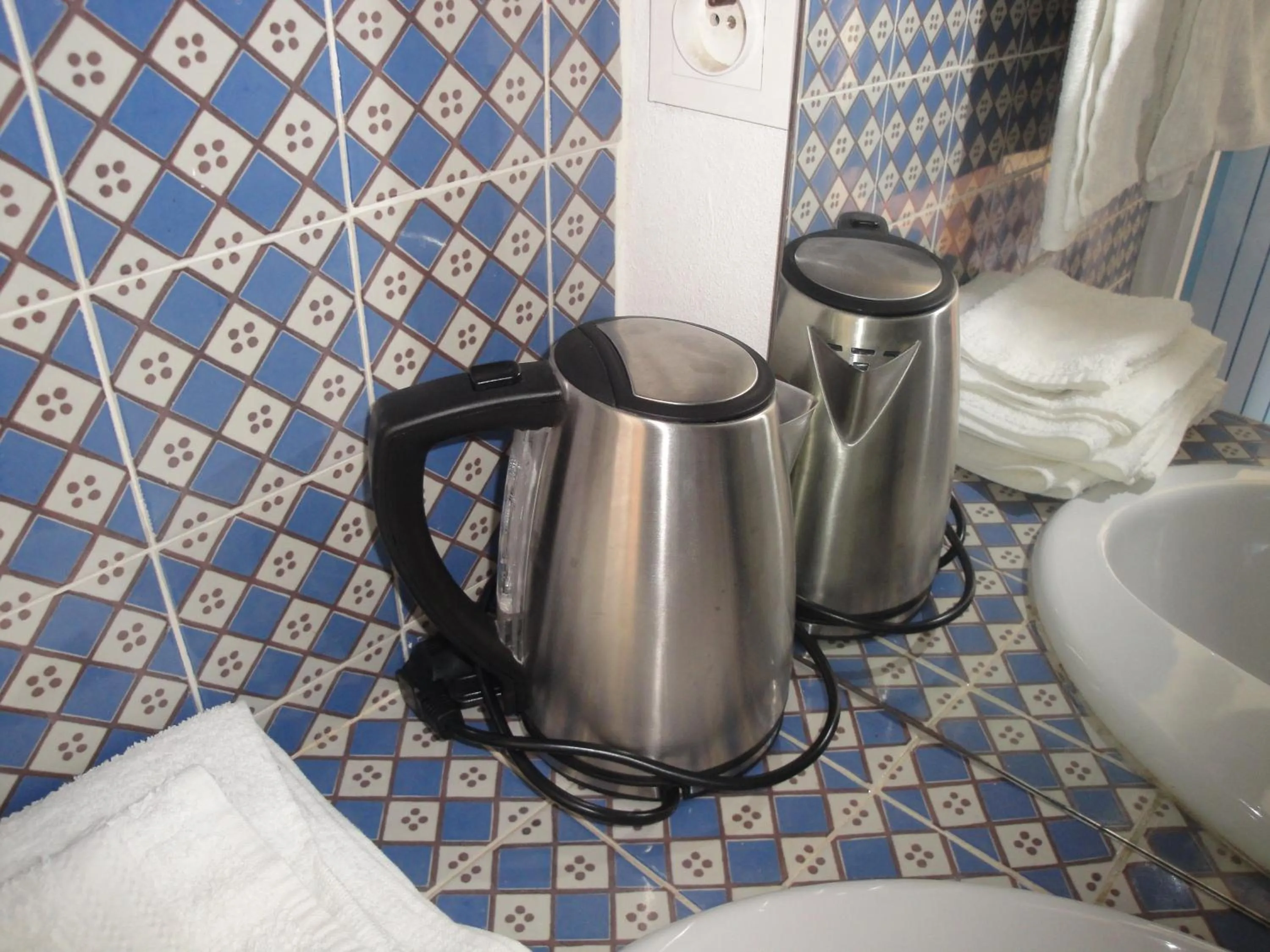 Coffee/tea facilities in Le Buzet Bleu Bed & Breakfast