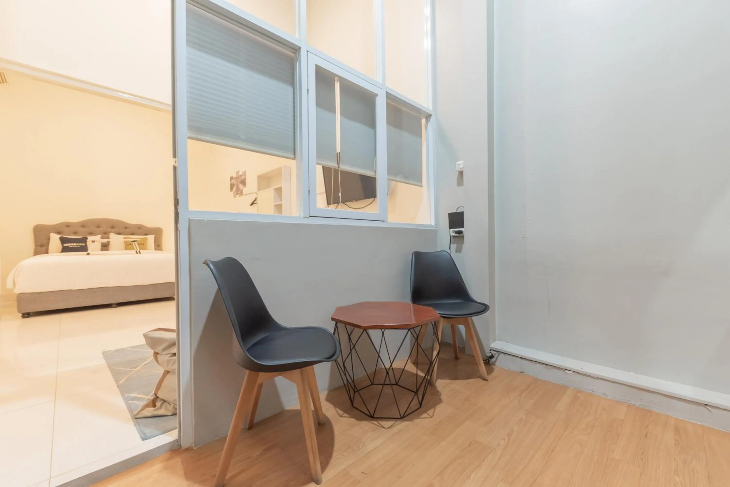 Seating area in Urbanview Darmo Residence Bandung