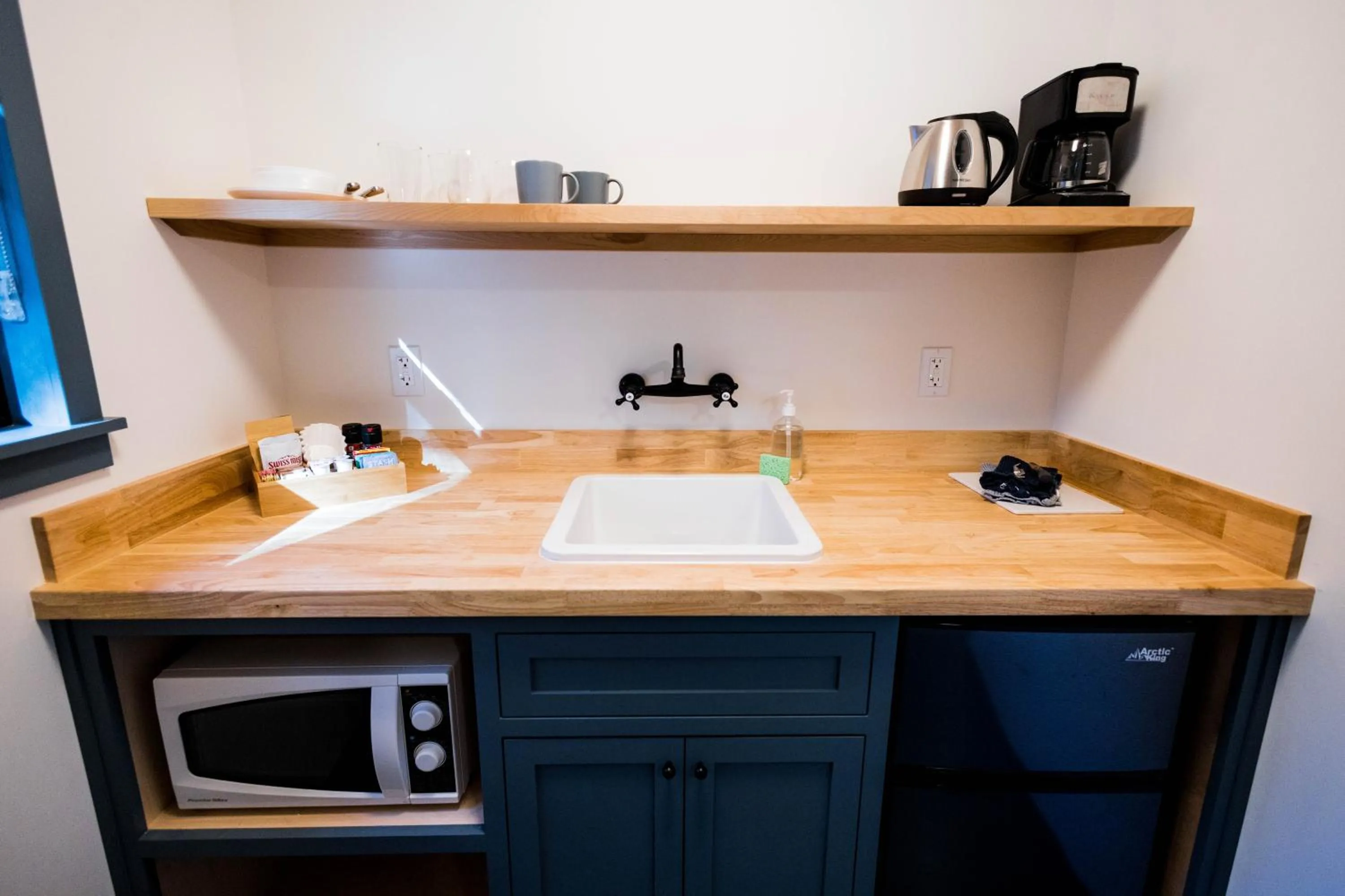 Kitchen or kitchenette in Piety Hill Cottages