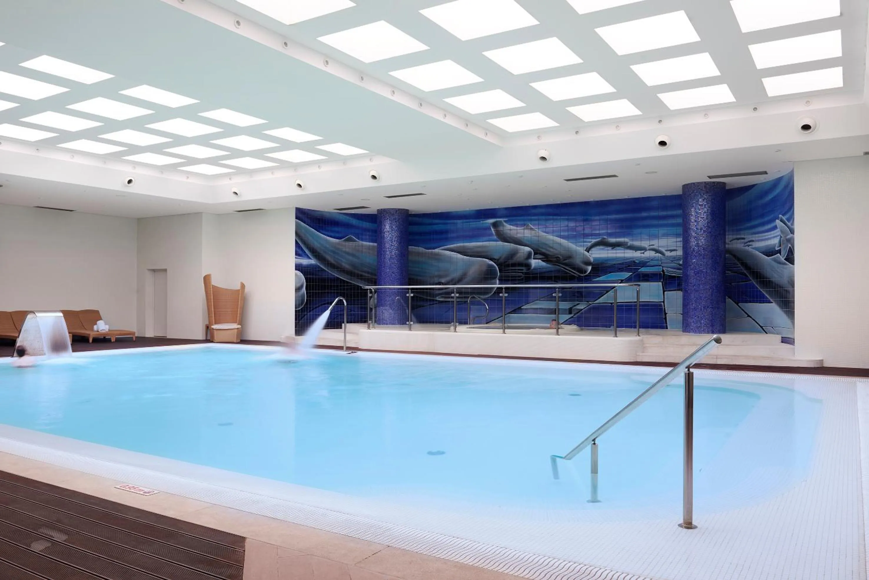 Swimming pool in Melia Madeira Mare