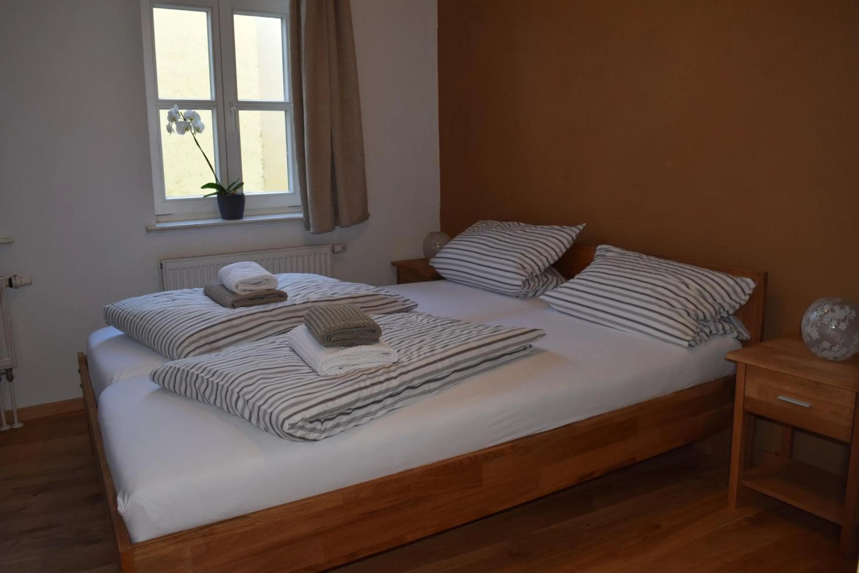 Bed in Stella Apartments am Erfurter Dom