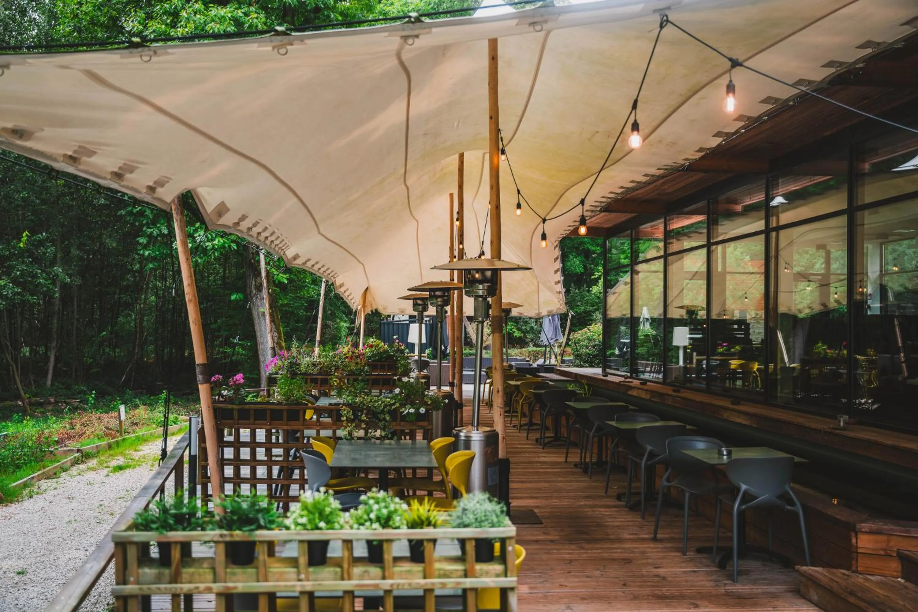 Restaurant/places to eat in Utopia Hotel - Art & Nature Hotel