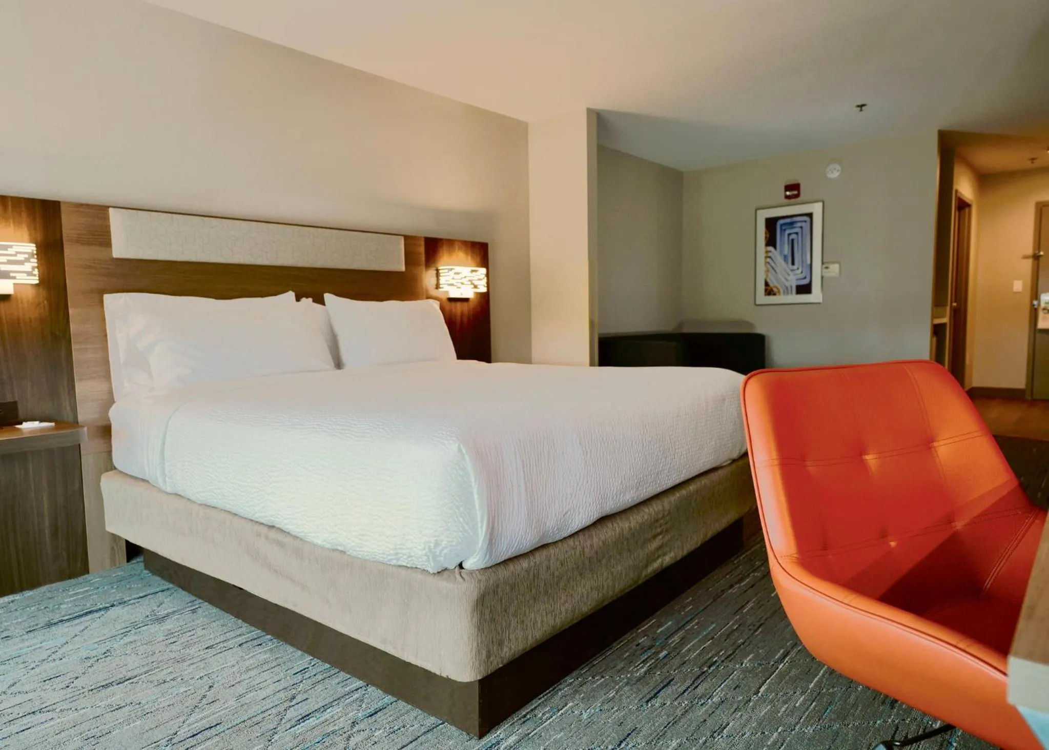 Photo of the whole room, Bed in Holiday Inn Express & Suites - Smithfield/Selma by IHG