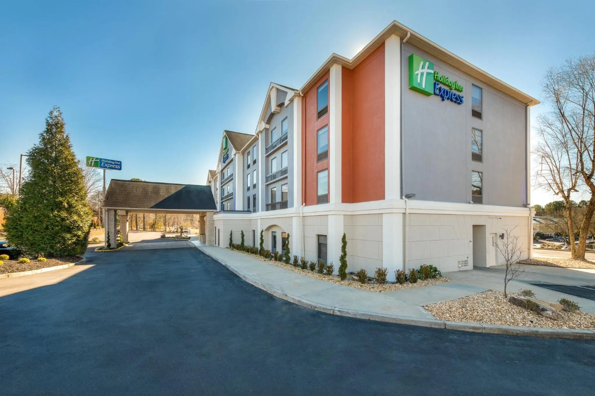 Property building in Holiday Inn Express Atlanta West - Theme Park Area by IHG