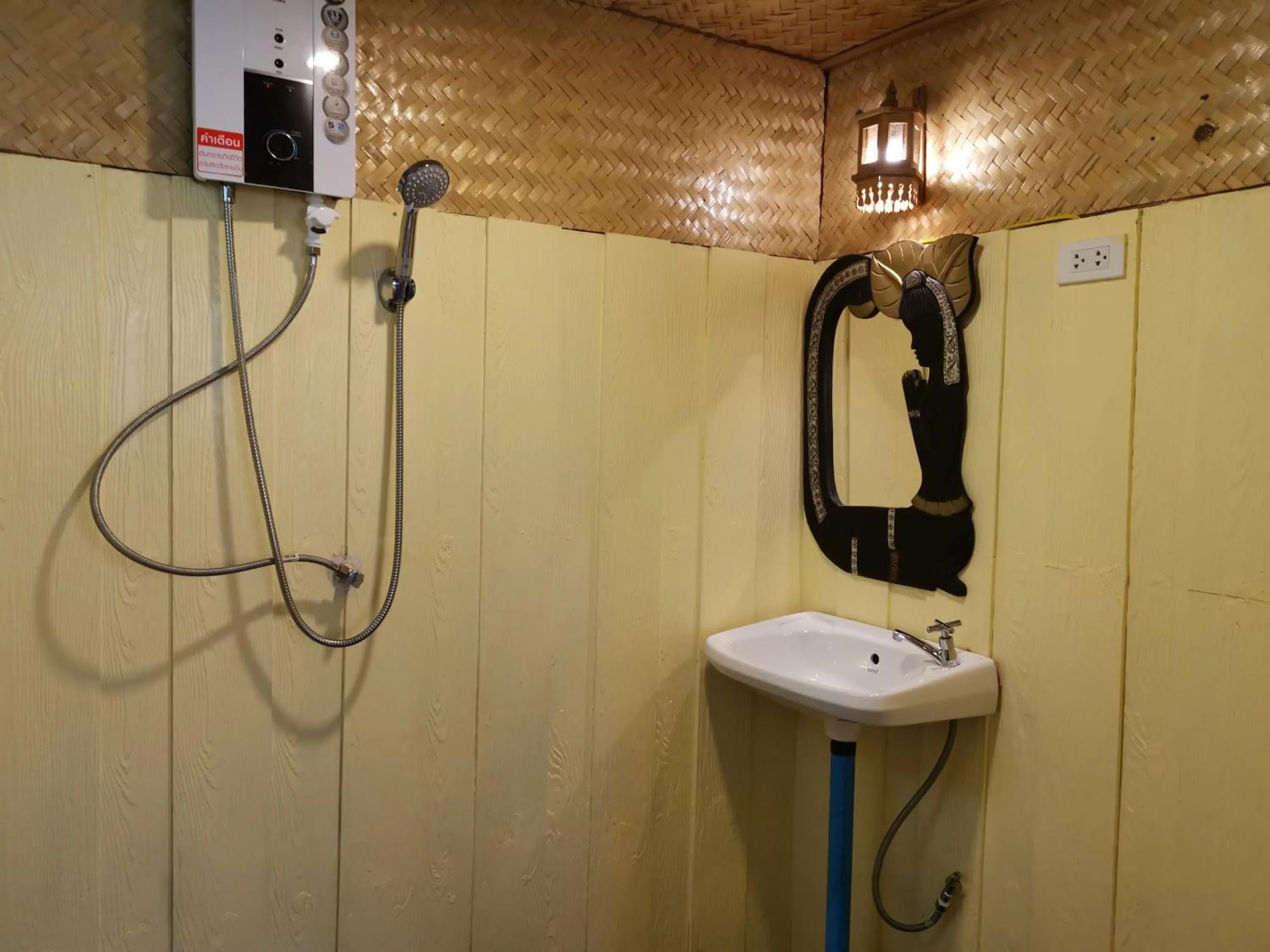 Kodaun River Kwai Resort