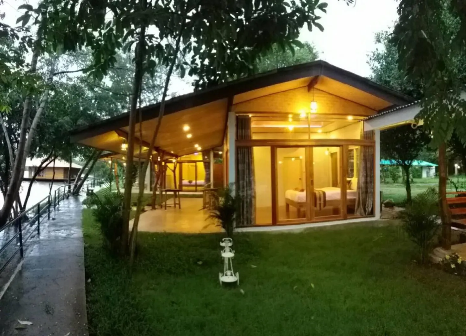 Kodaun River Kwai Resort