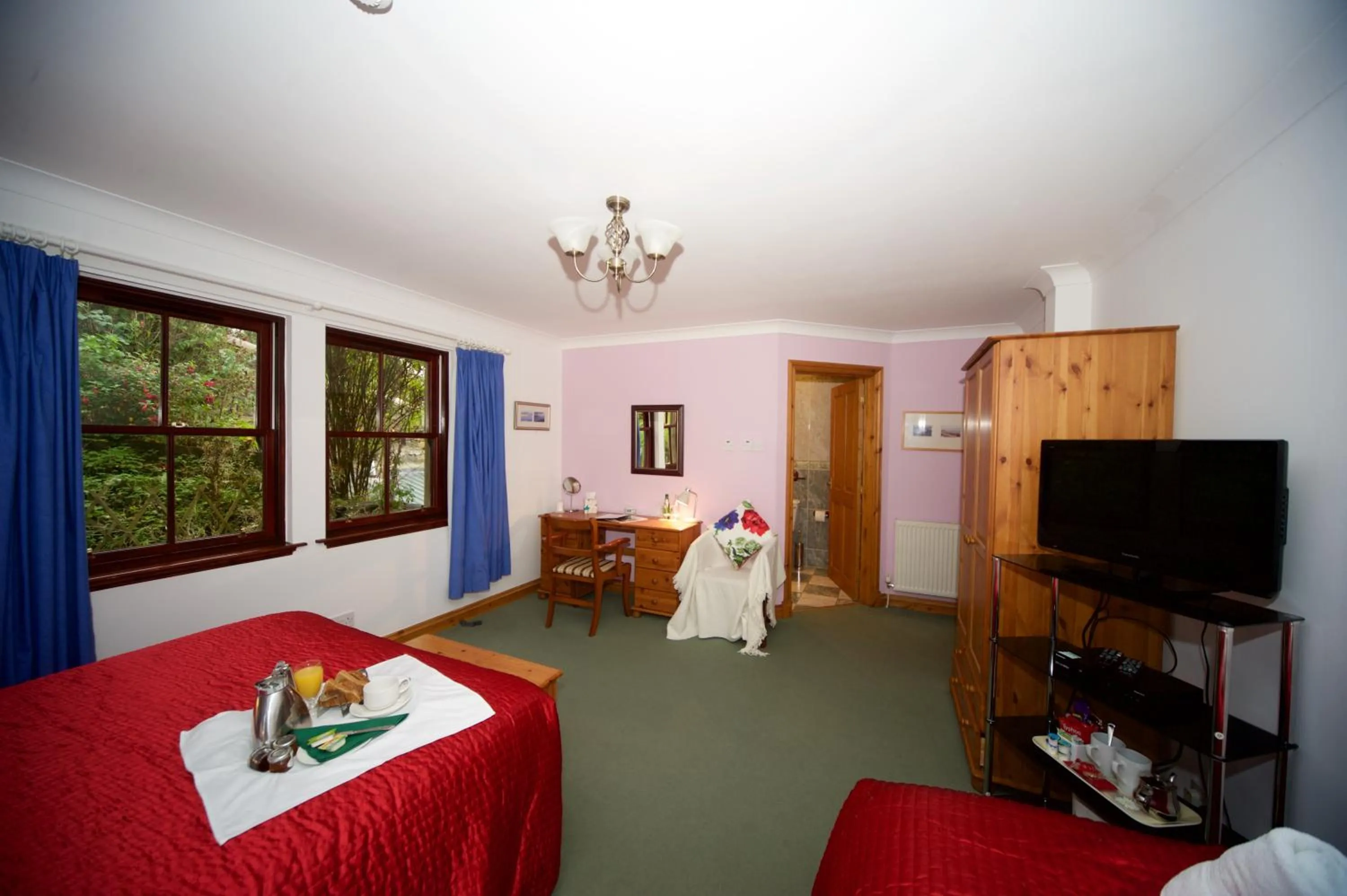 Bedroom, Bed in Craigard House Hotel