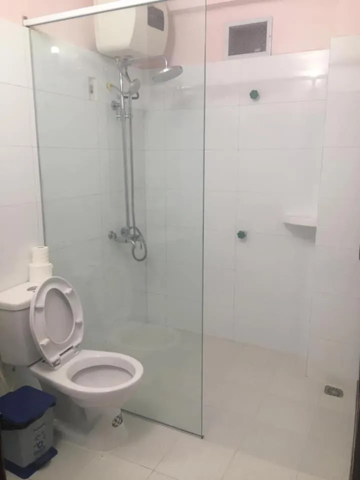 Shower in Ngan Nga Bac Ha Hotel