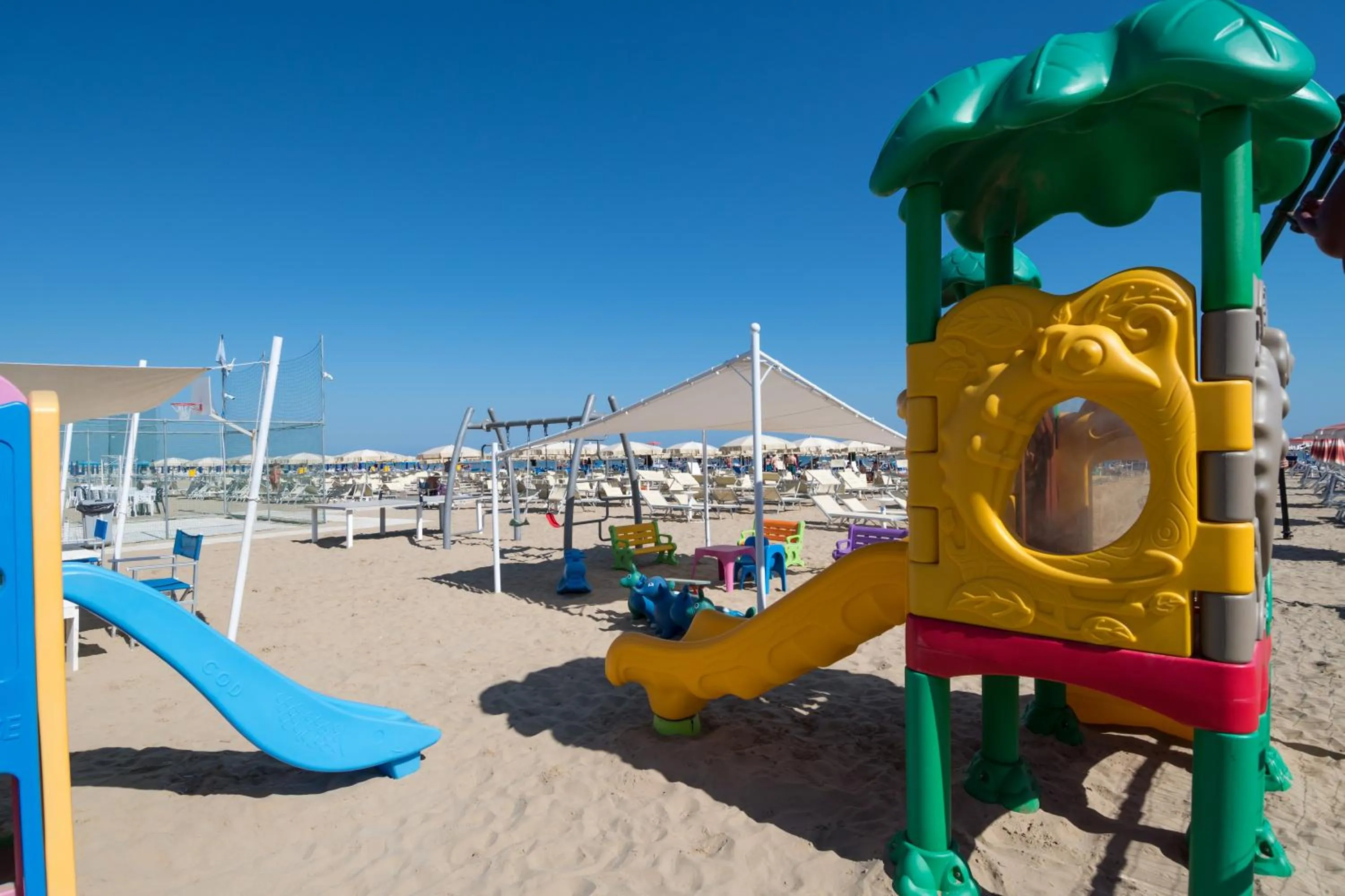 Children play ground in Hotel Le Querce