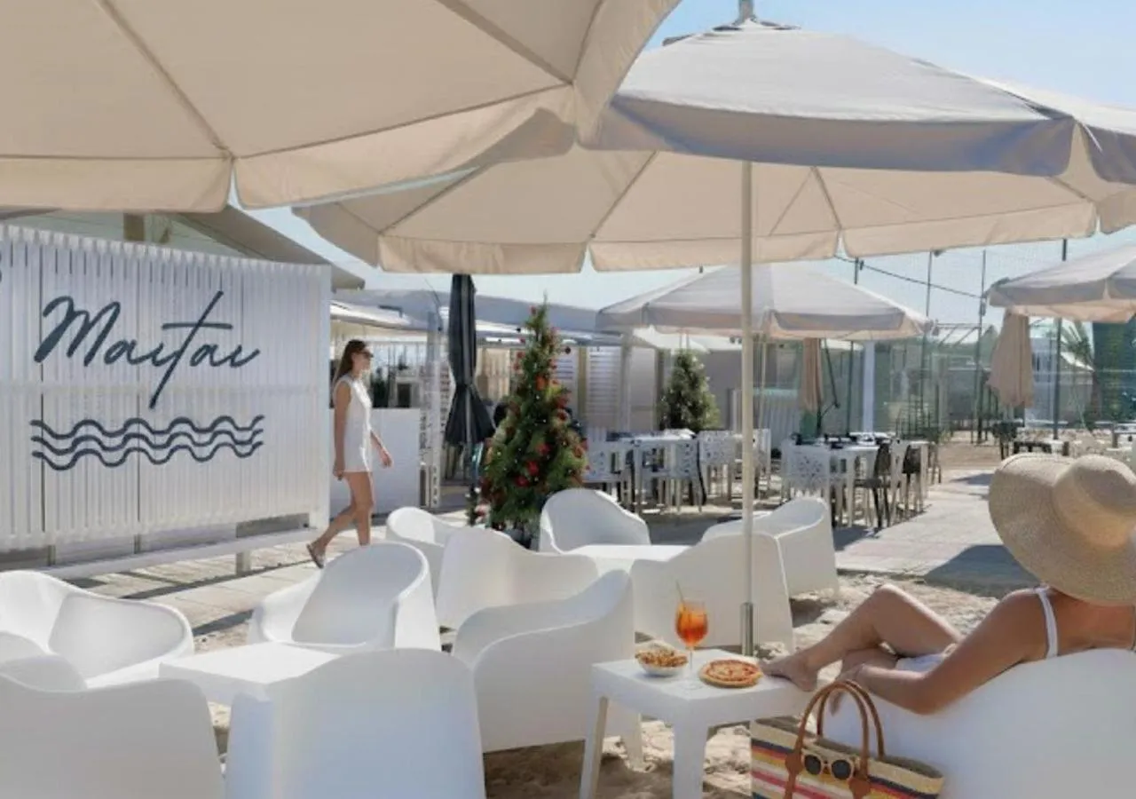 Restaurant/places to eat in Hotel Le Querce