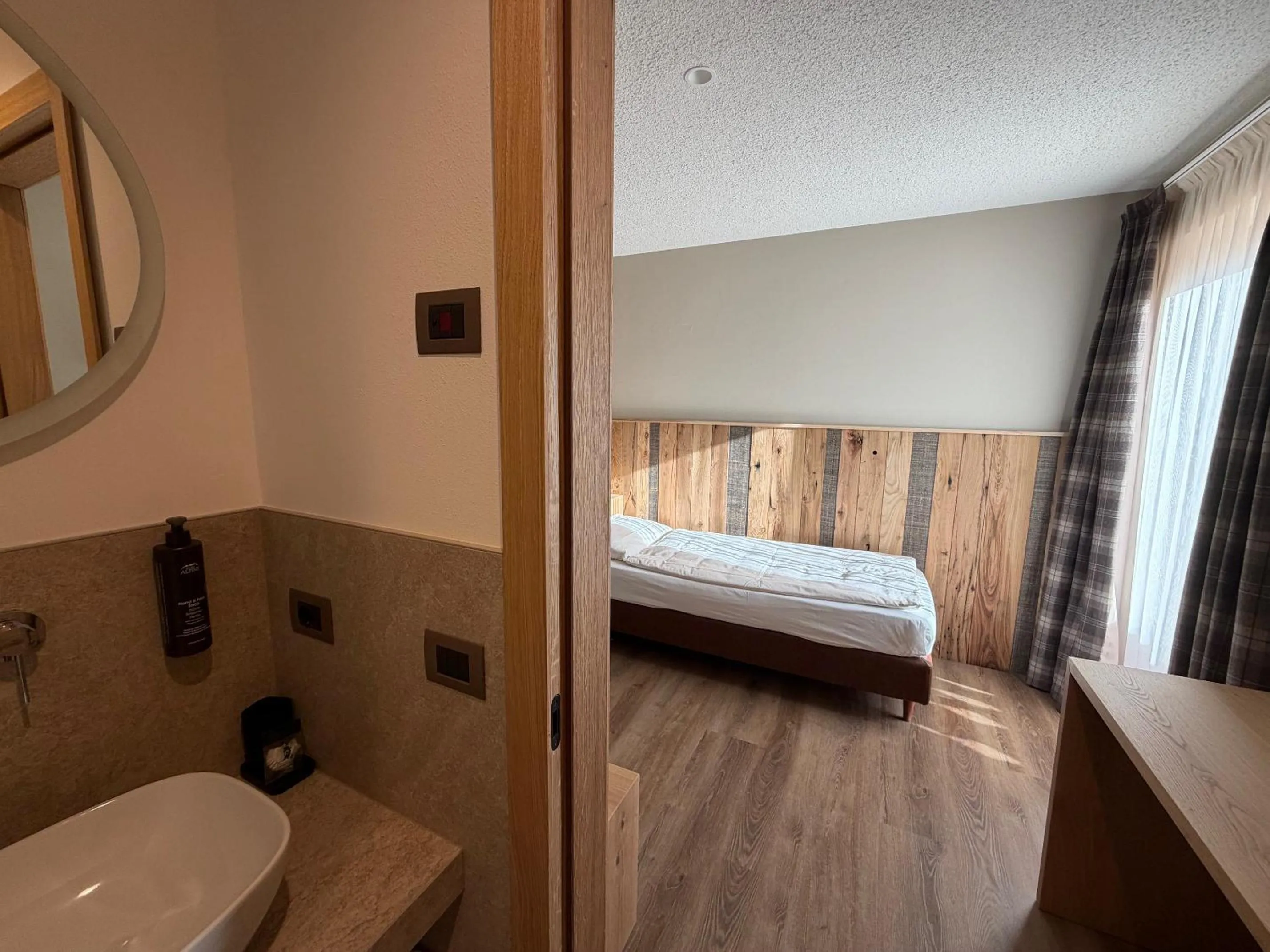 Bed in Albergo Centrale