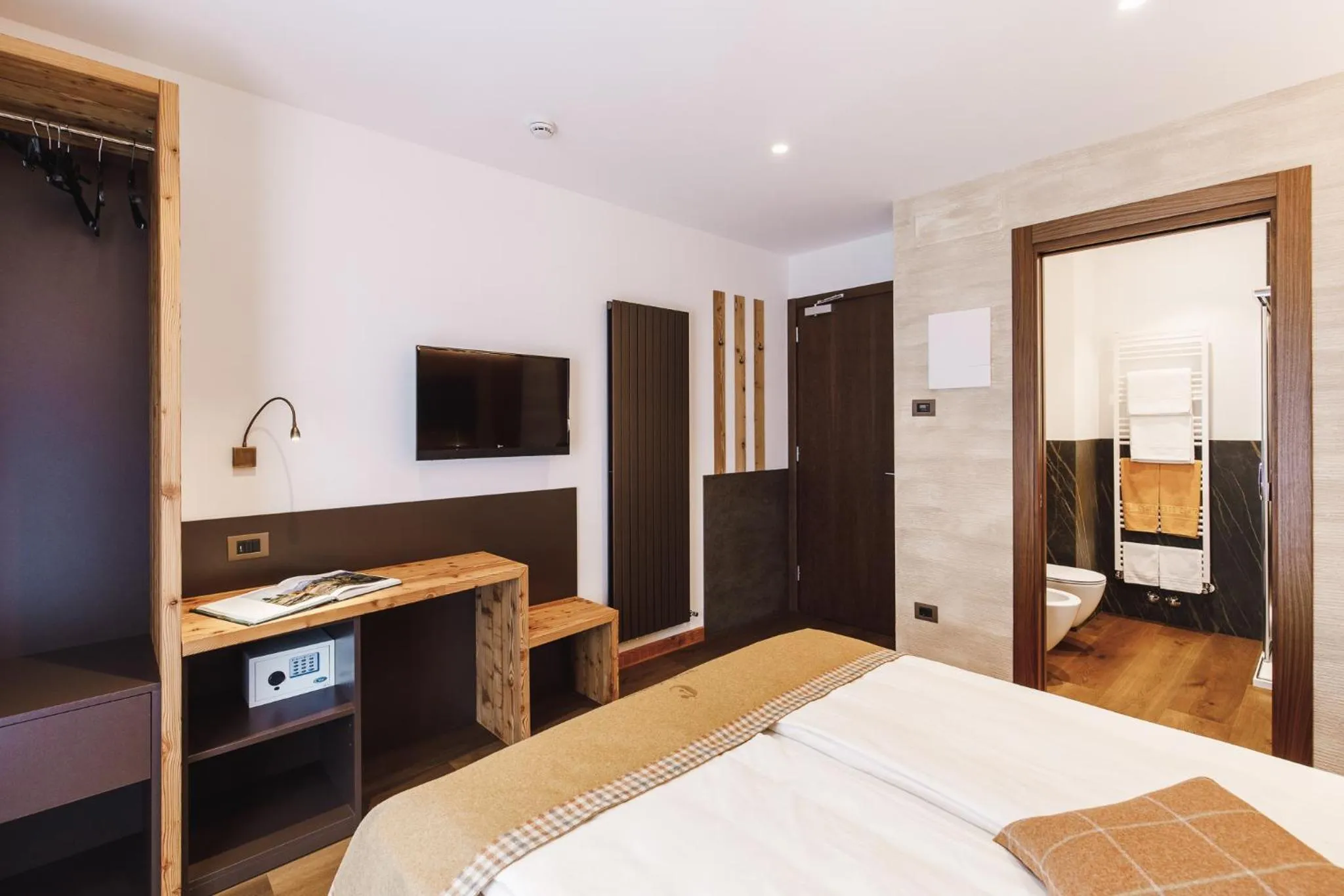 Bed in Albergo Centrale