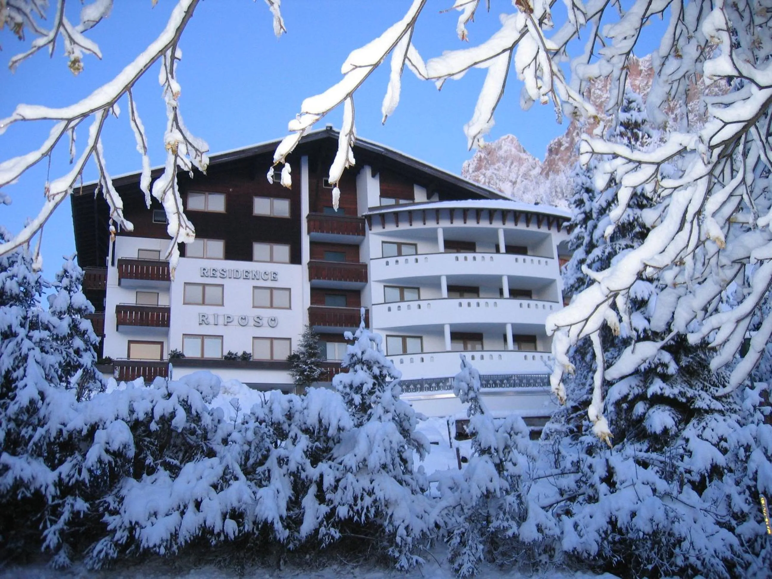 Property building in Residence Riposo