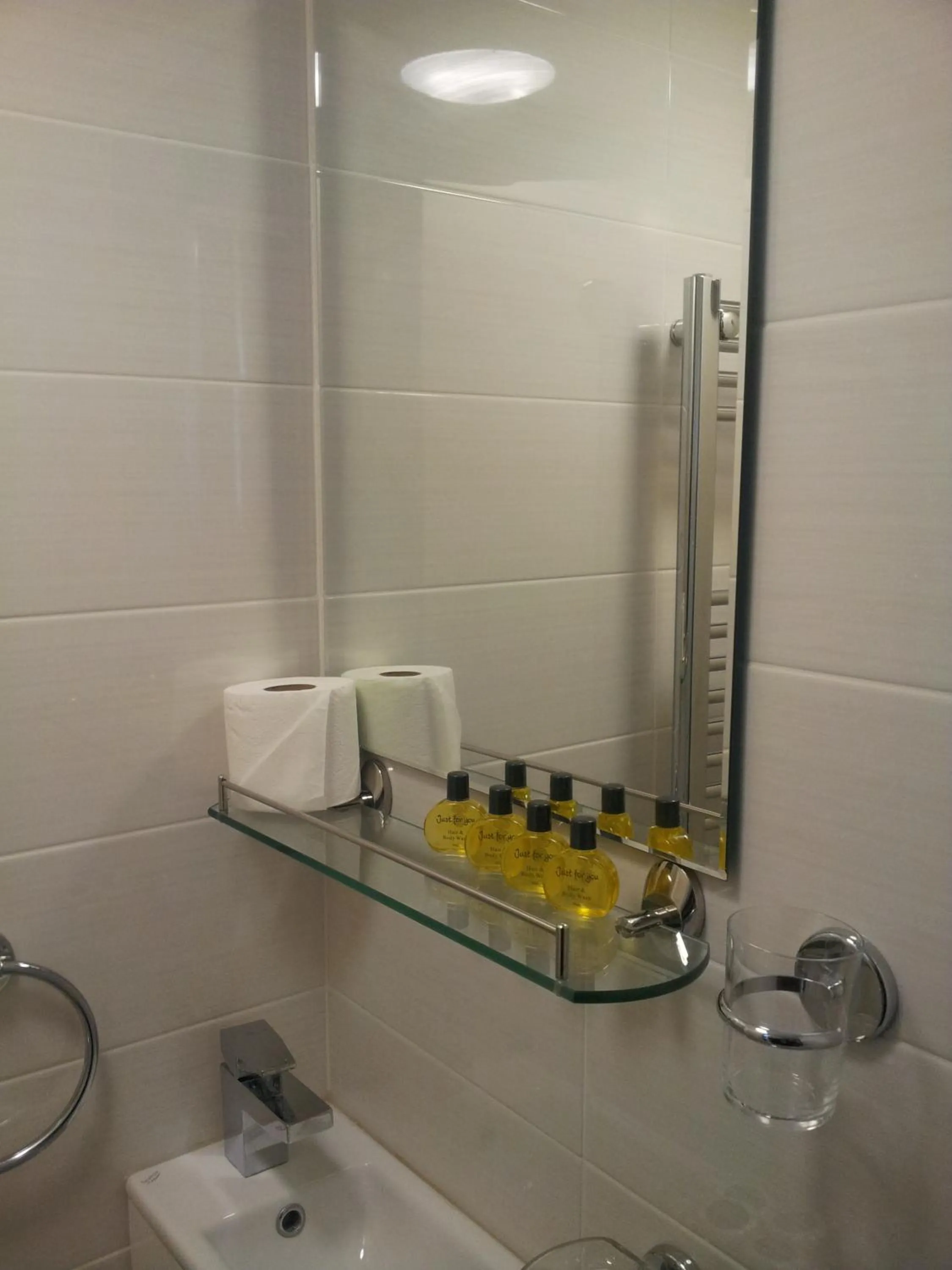 Bathroom in Comfotel BLU