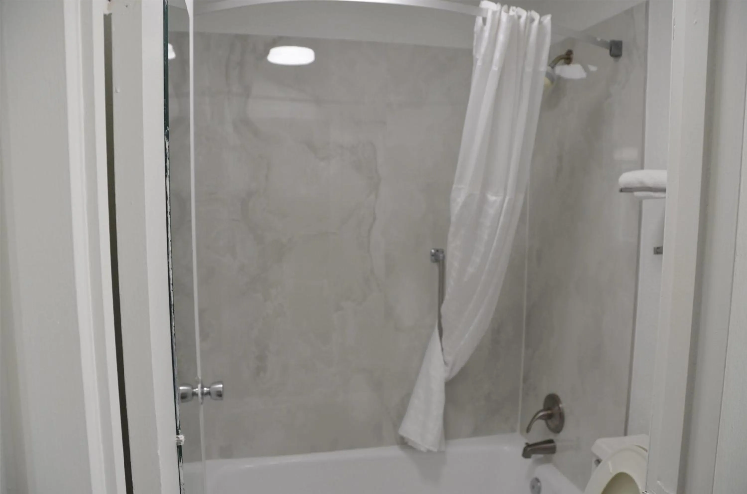 Bathroom in Days Inn by Wyndham Luray Shenandoah