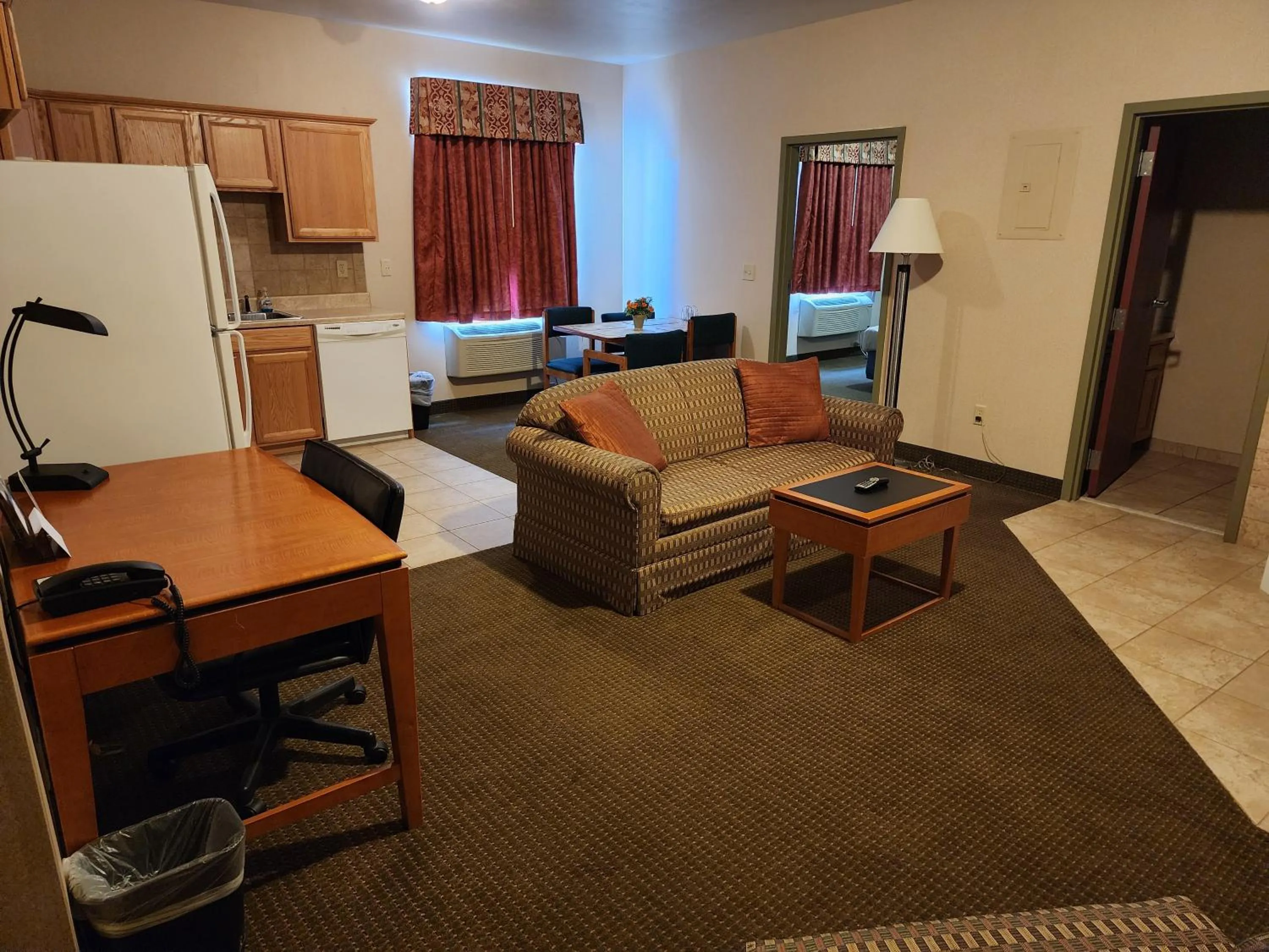 Living room in Days Inn by Wyndham Luray Shenandoah