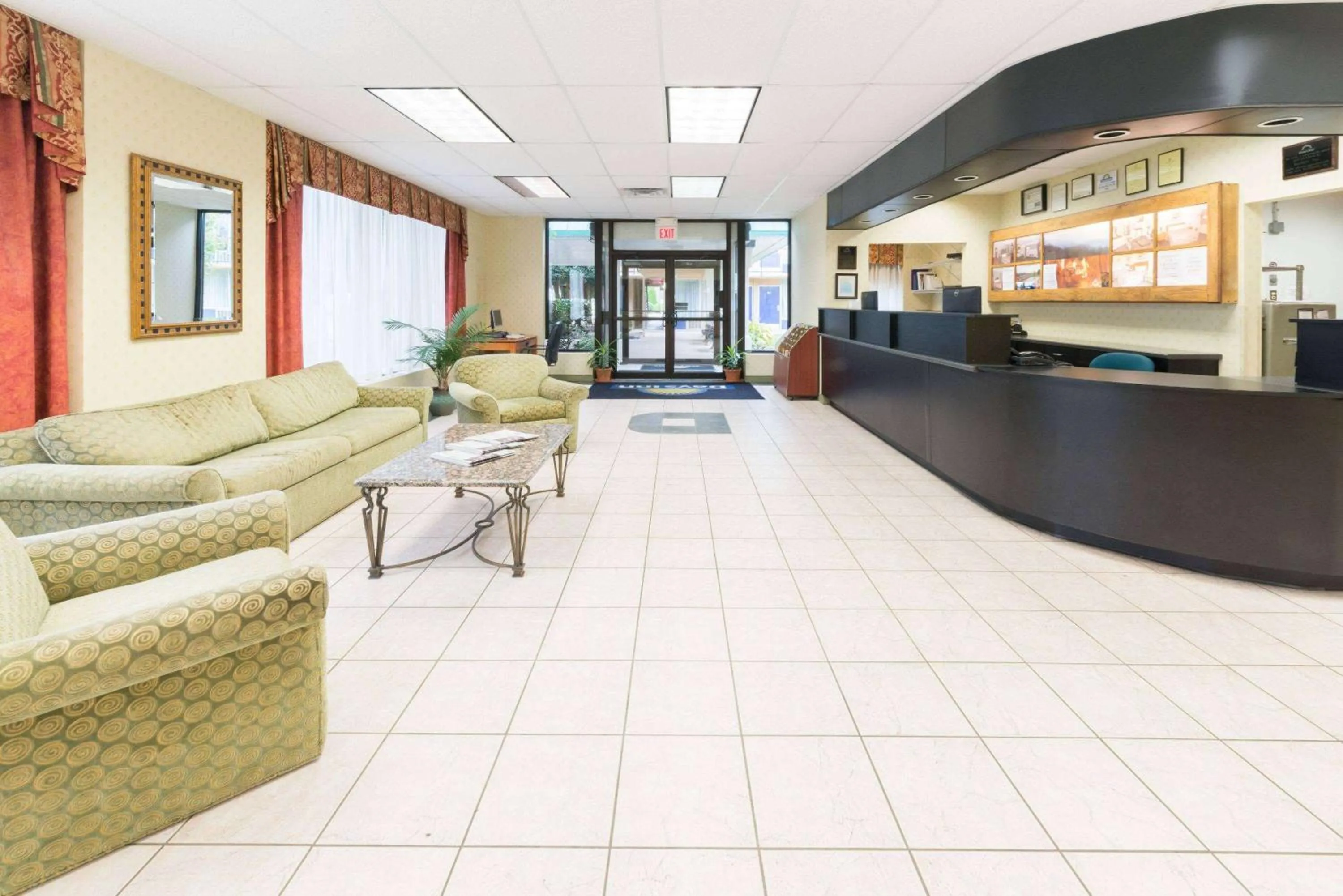 Lobby or reception in Days Inn by Wyndham Luray Shenandoah