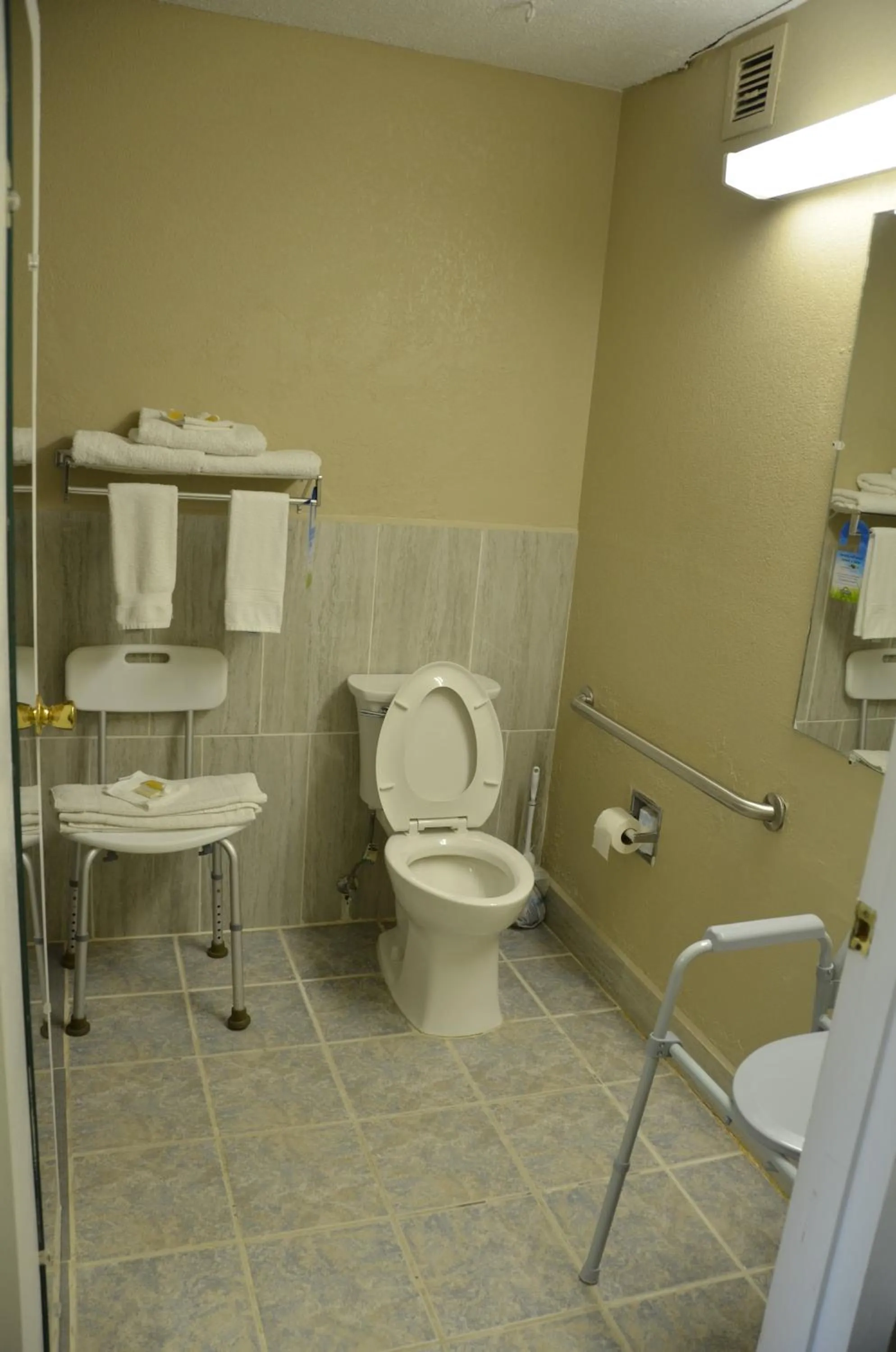 Bathroom in Days Inn by Wyndham Luray Shenandoah