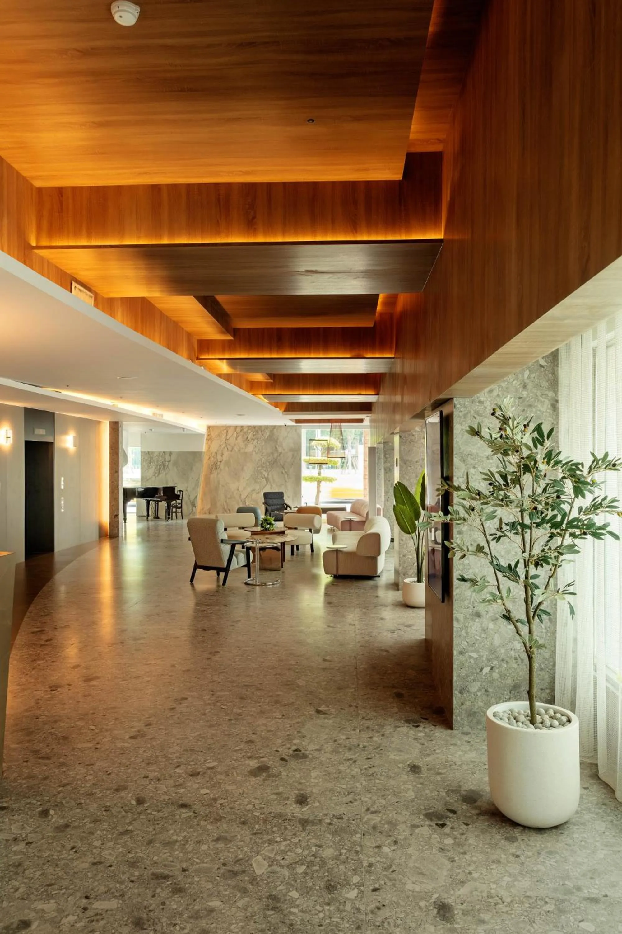 Lounge or bar in United Hotel