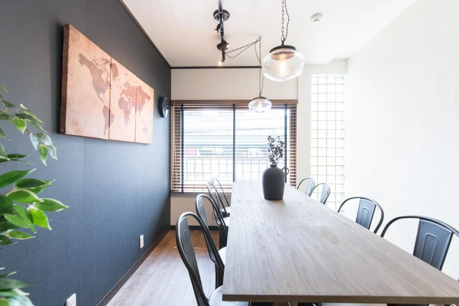 Dining area in fleur Matsuyamachi -vacation rental-