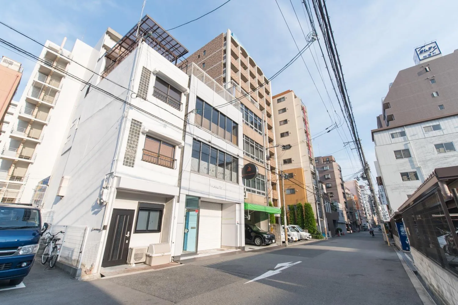 Property building in fleur Matsuyamachi -vacation rental-