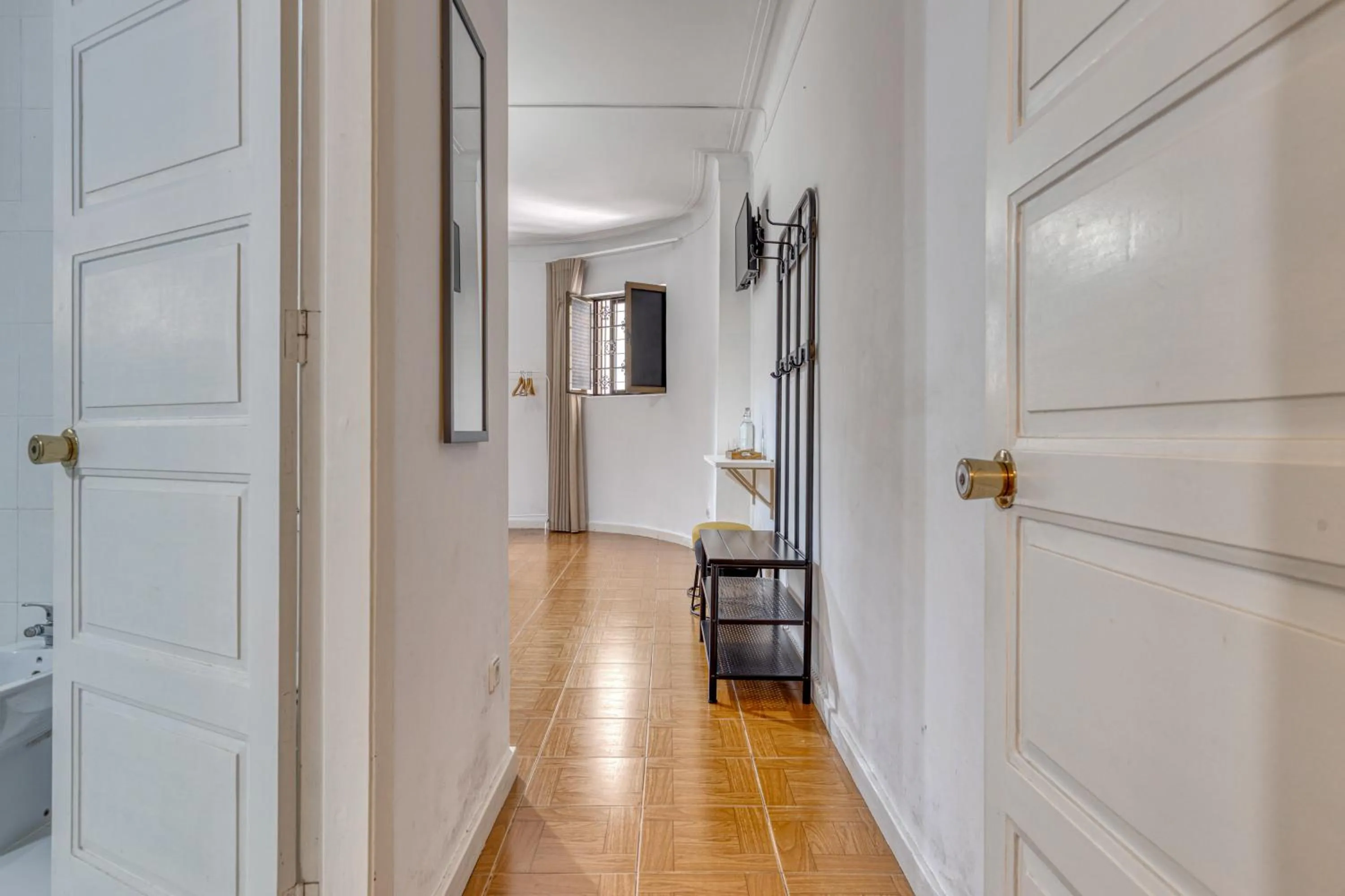 Photo of the whole room in Hotel Borsalino