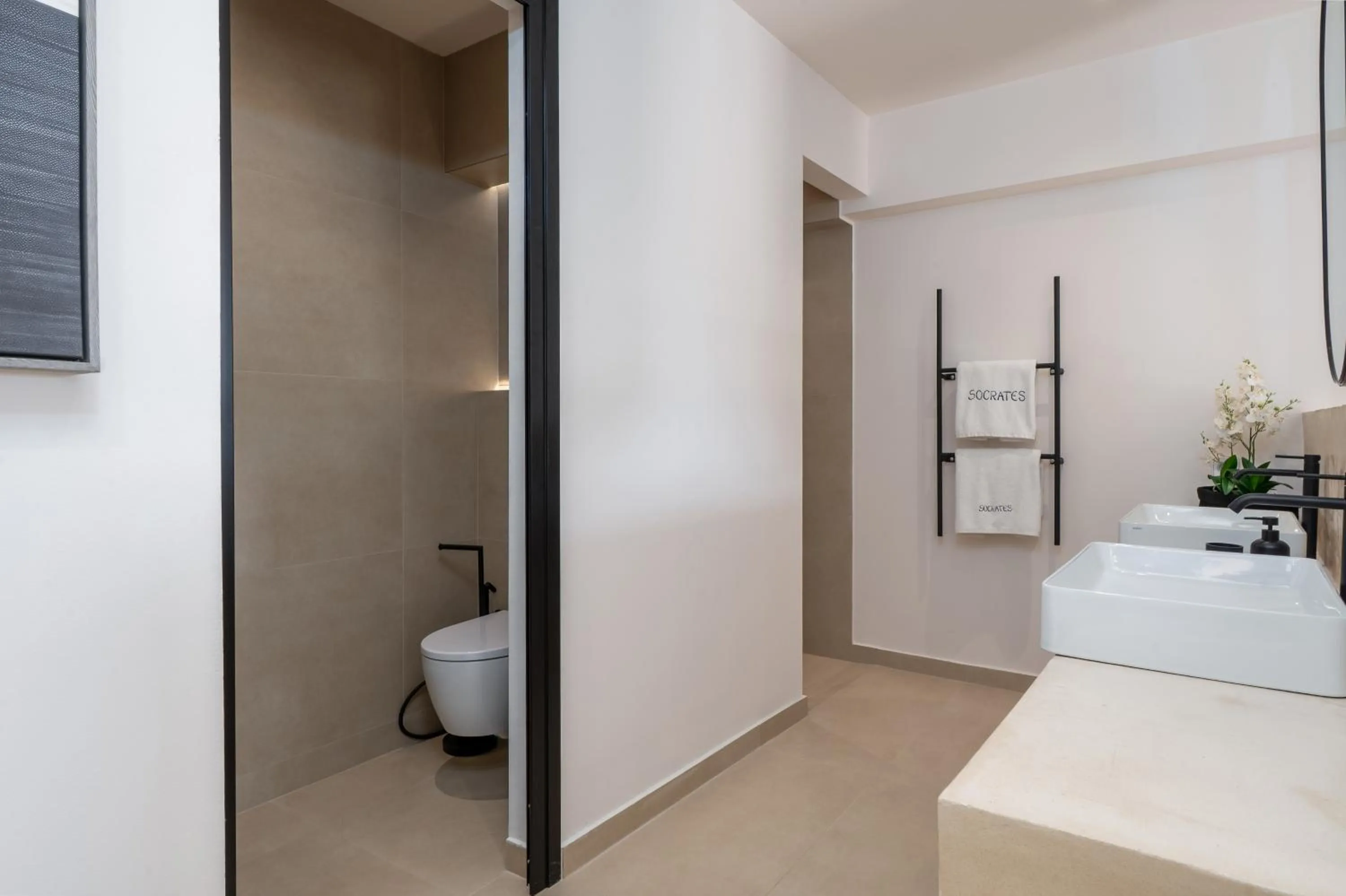 Toilet in Socrates Apartments