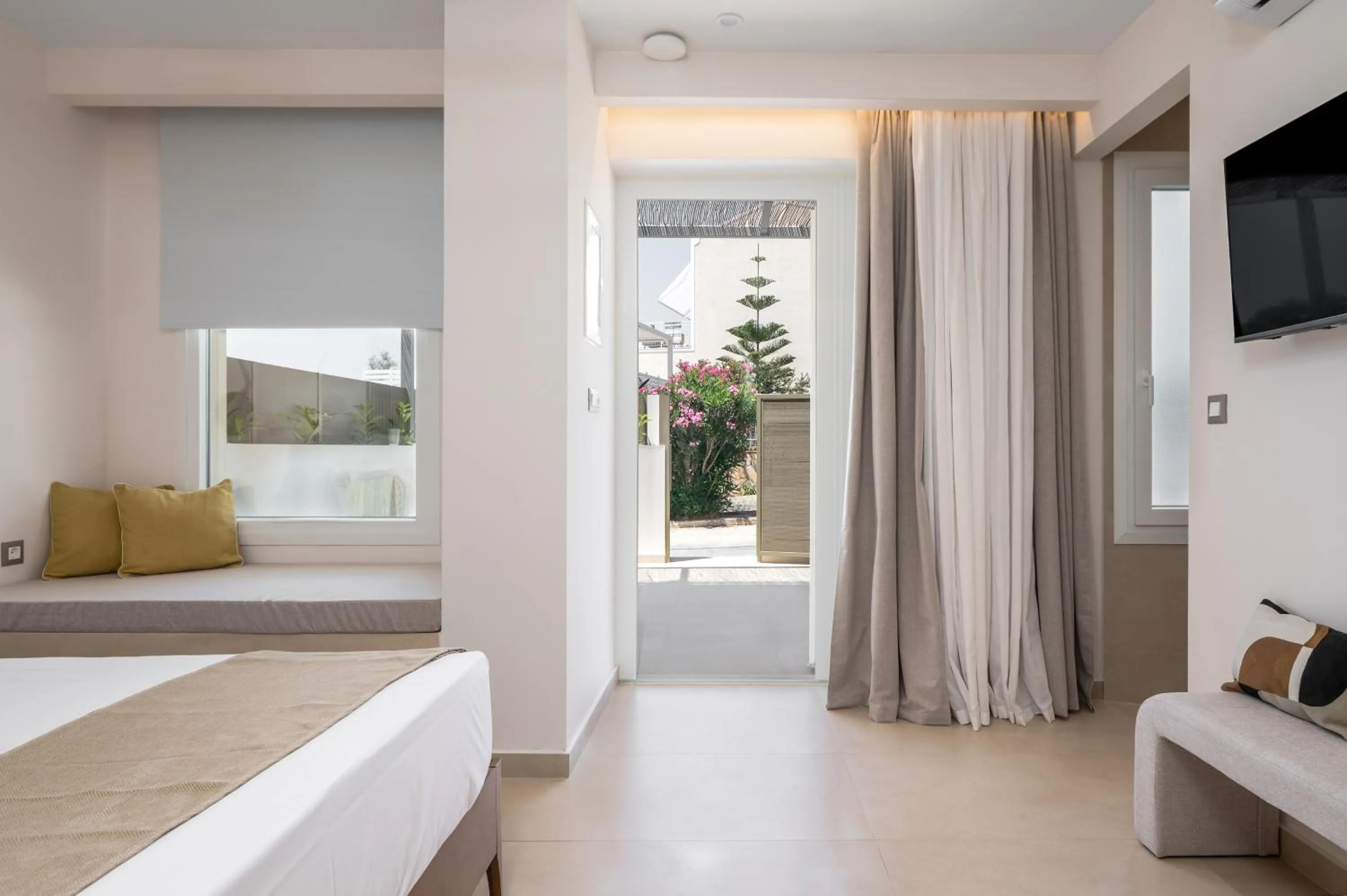 Bed in Socrates Apartments