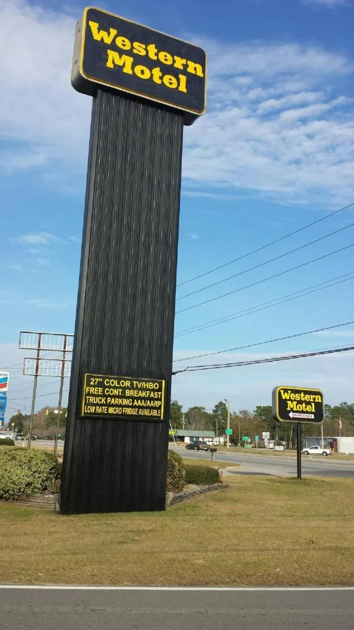 Western Motel - Jesup